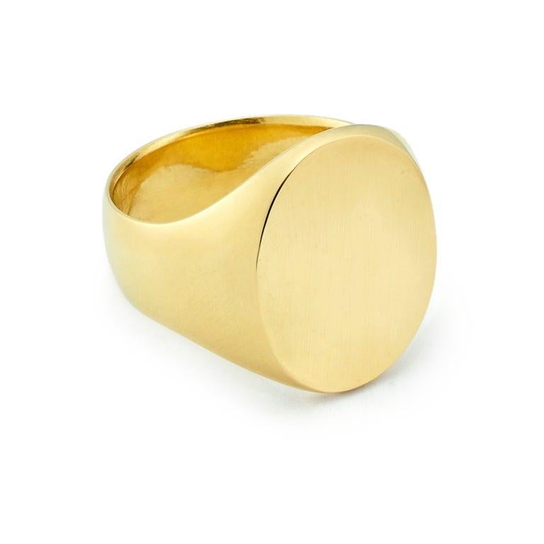 For Sale:  Susan Lister Locke The Tristram Signet Ring in 18 Karat Gold 2