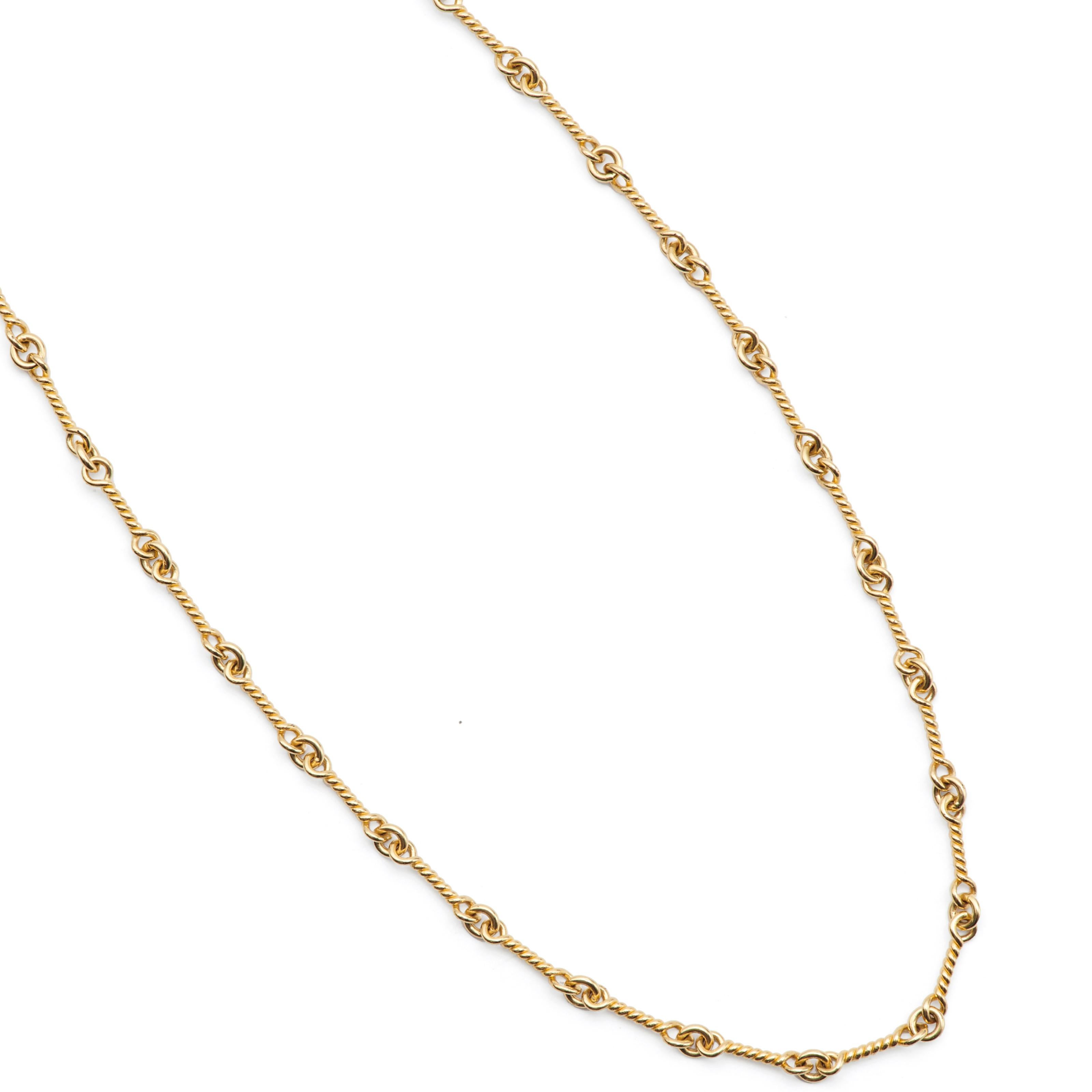 Contemporary Susan Lister Locke Twist Chain in 18kt Gold For Sale