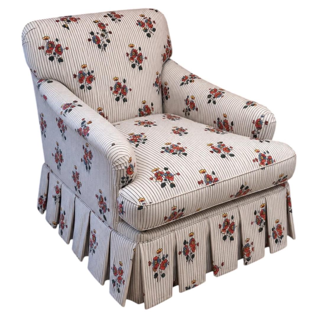 Susan Osbourne ‘Baby Bridgewater’ Armchairs, In the Howard & Sons Tradition For Sale