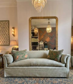 Susan Osbourne Egerton Sofa im Stil von Howard and Sons, Susan Deliss Inlett