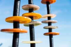 Après-midi au champagne - Sculpture abstraite, pour l'extérieur, acier et verre, depuis 2010