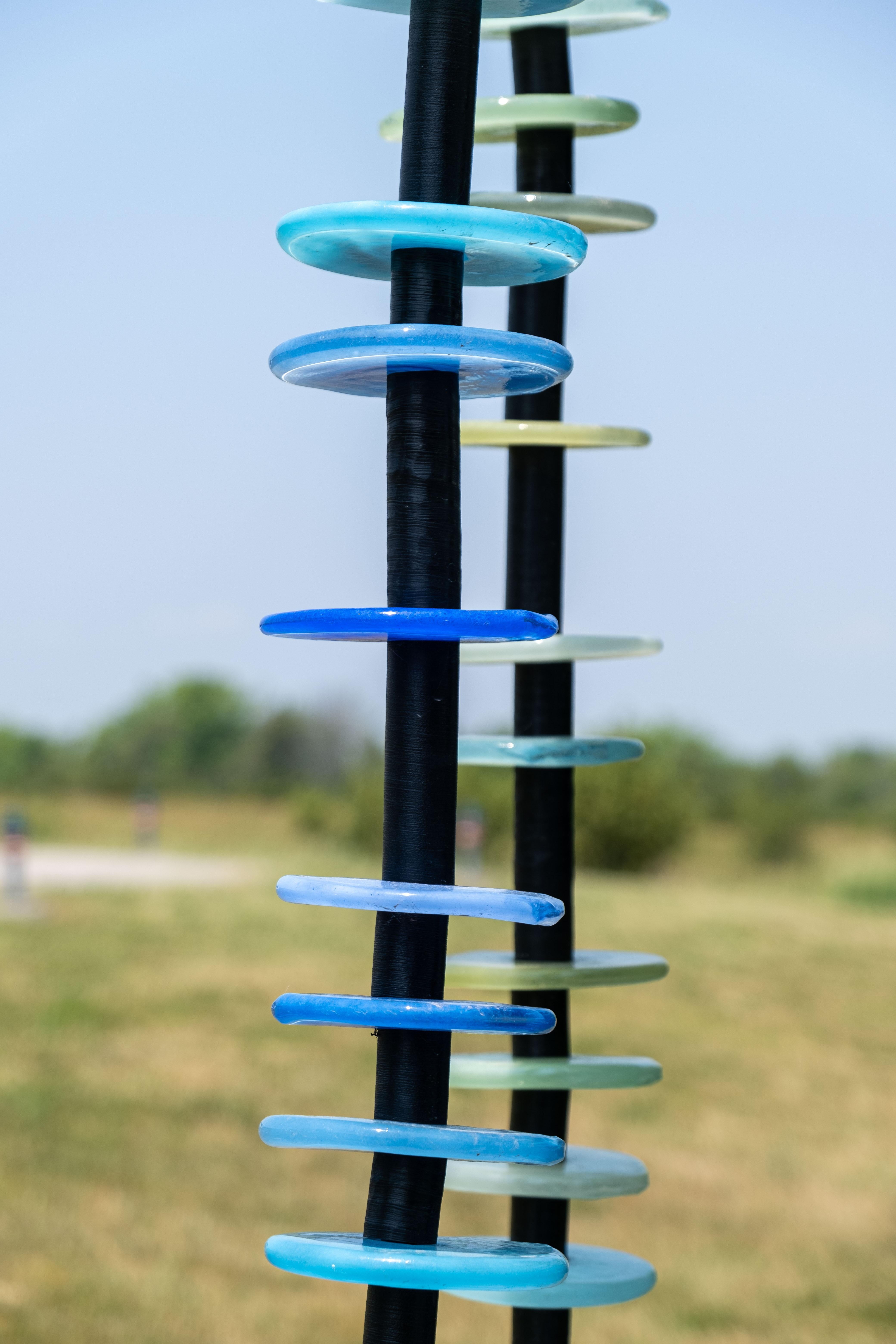 Reflections on Water - tall, colourful, hand-blown glass, outdoor sculpture - Contemporary Sculpture by Susan Rankin