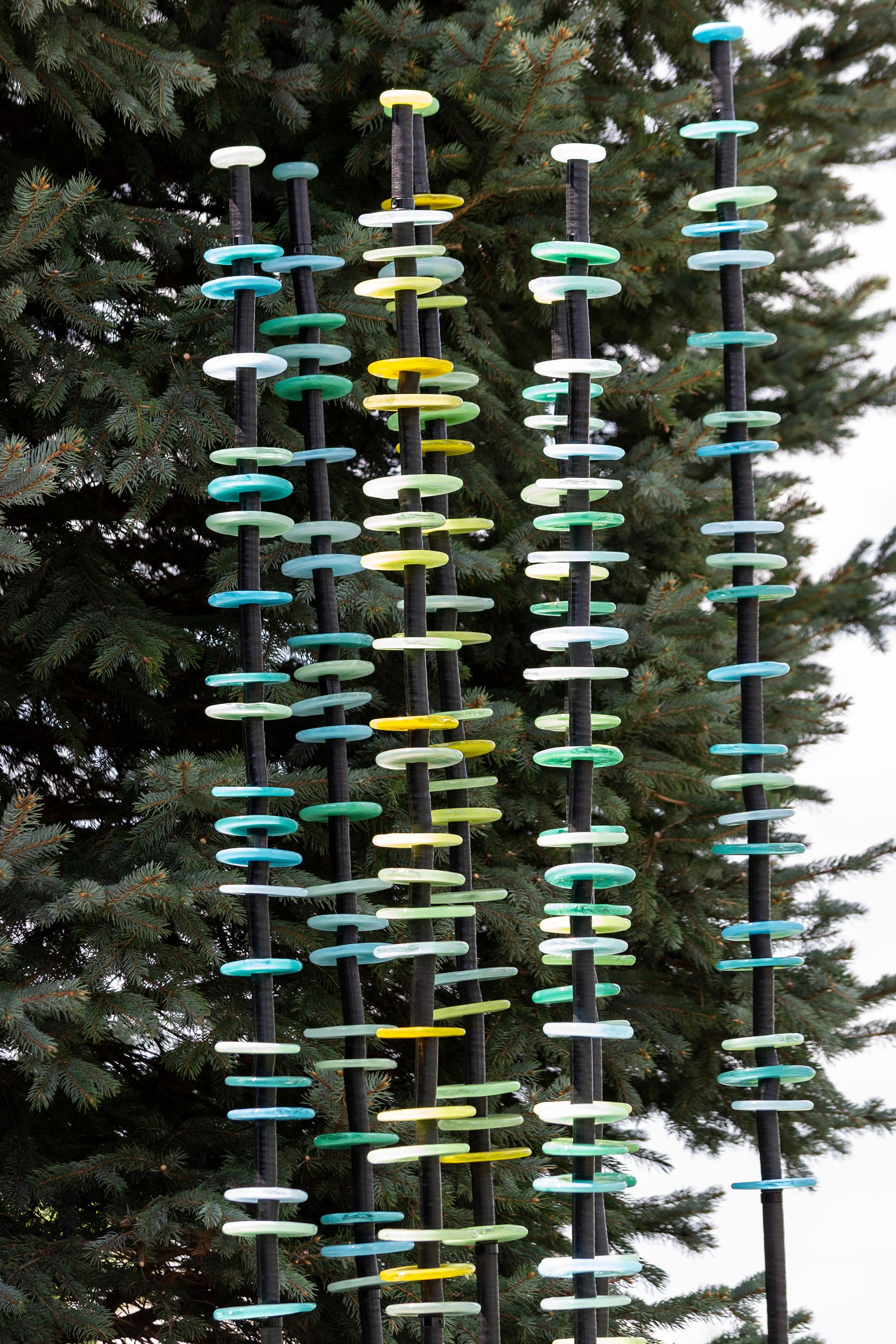 Waiting for Spring - contemporary, hand-blown glass and steel outdoor sculpture - Sculpture by Susan Rankin