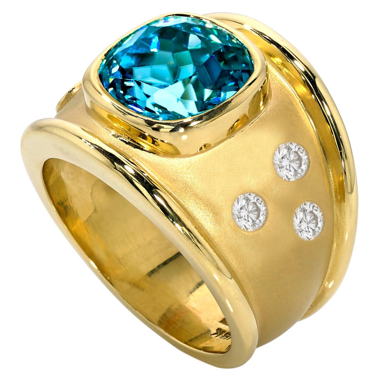 Susan Sadler Brilliant Blue Zircon Diamond Matte Shiny Gold Ring For ...