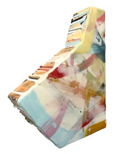 Sashay: Escultura mural abstracta encáustica en azul, blanco, amarillo y fucsia