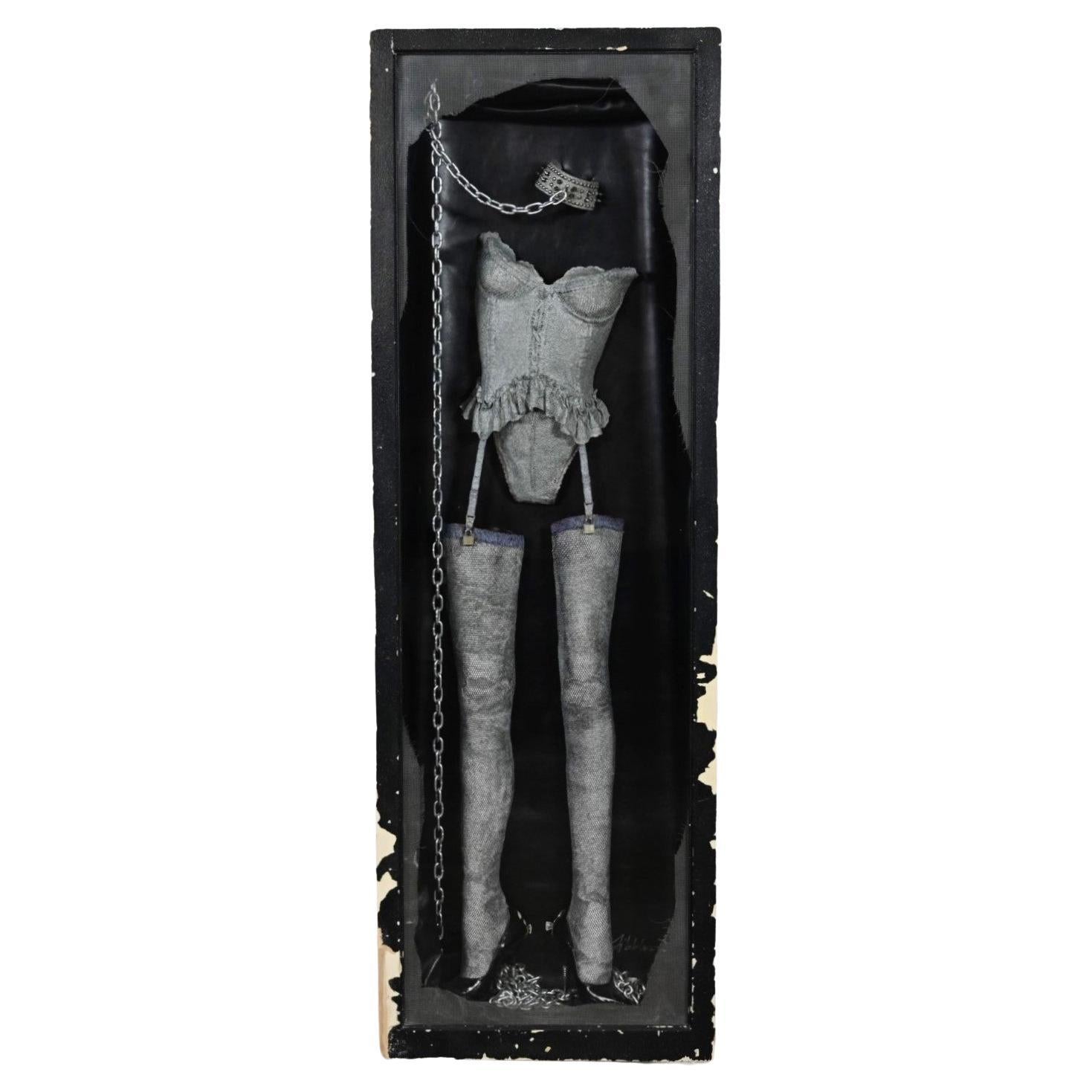 Susan Tibbles Life Sized Art Assemblage Master Lock Framed Sculpture Distresse en vente