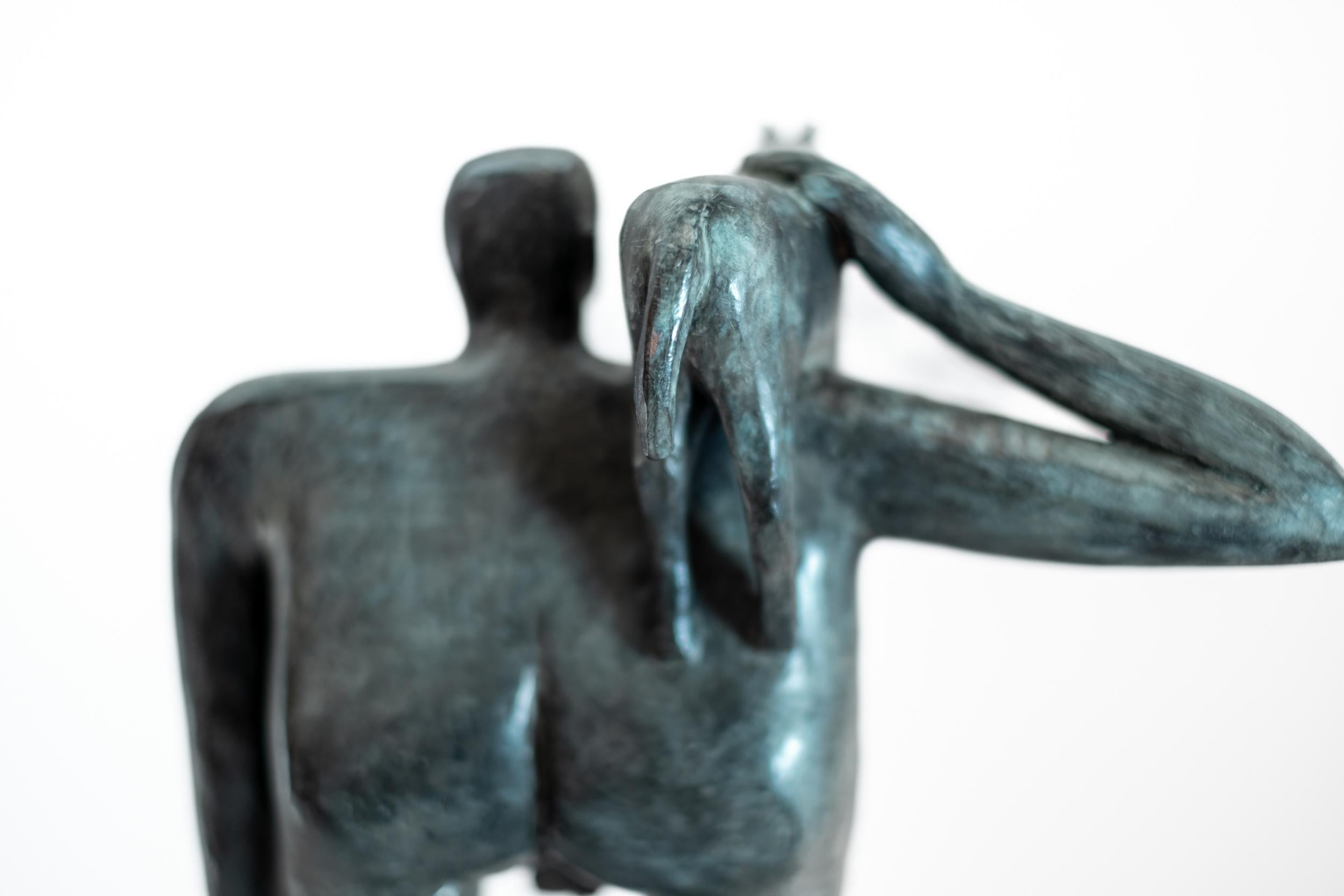 Fetch - escultura contemporánea, figurativa, de bronce, de sobremesa para interiores en venta 2