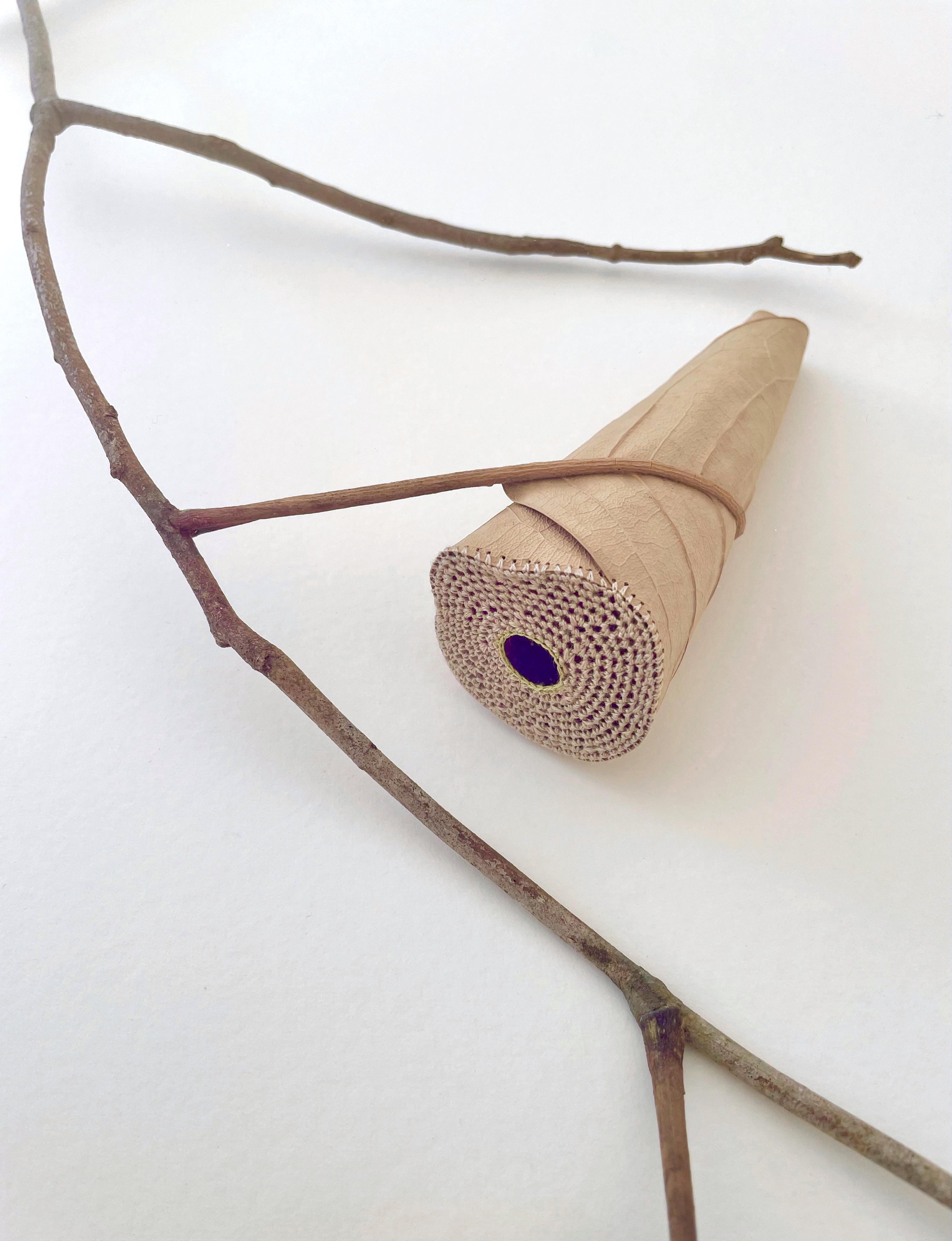 Díptico Rising I y II -Intrincado arte de la naturaleza con hojas de ganchillo contemporáneo en venta 7