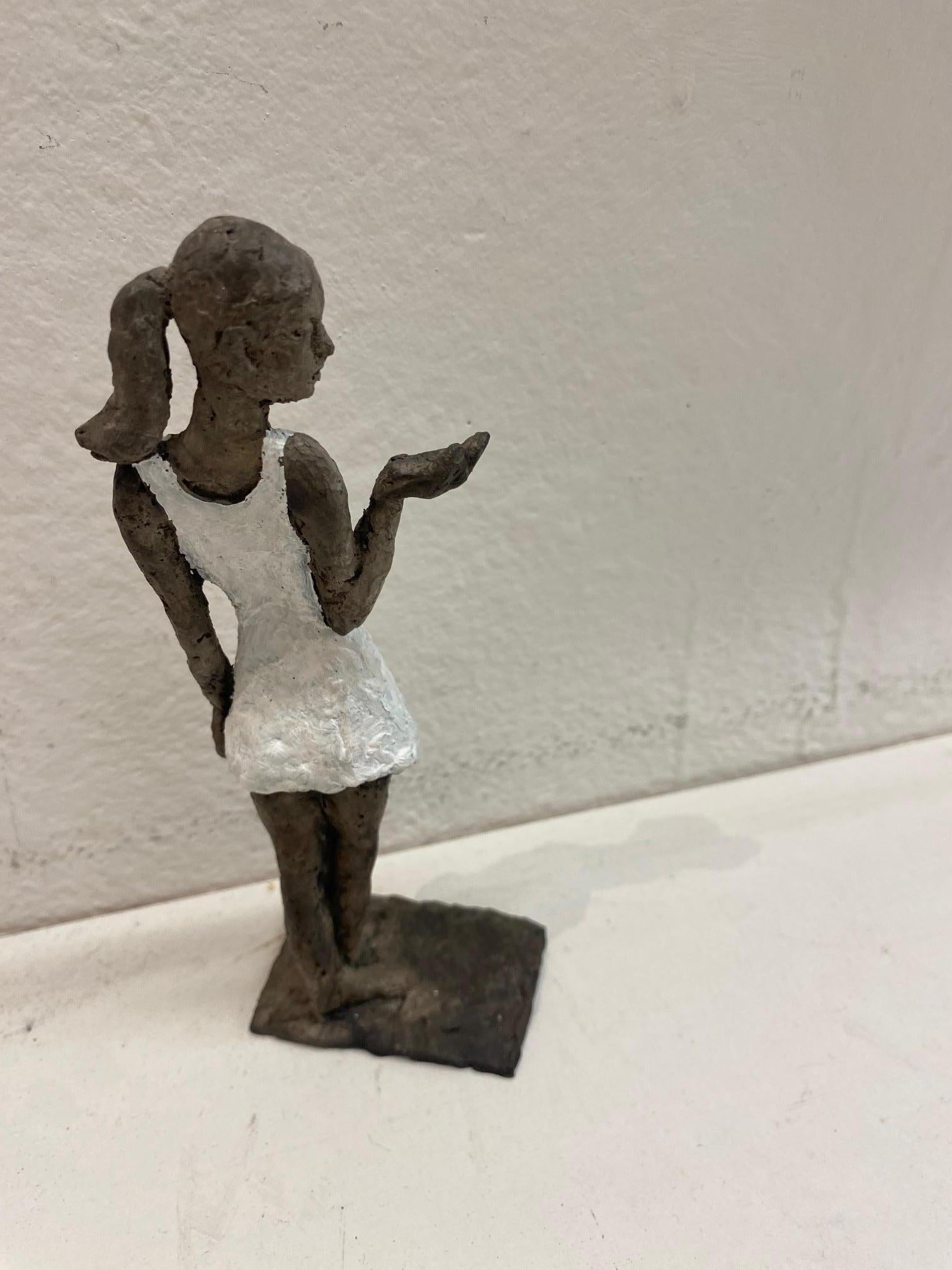 Girl in Mini Dress - contemporary bronze sculpture, female with white dress - Sculpture by Susanne Kraisser