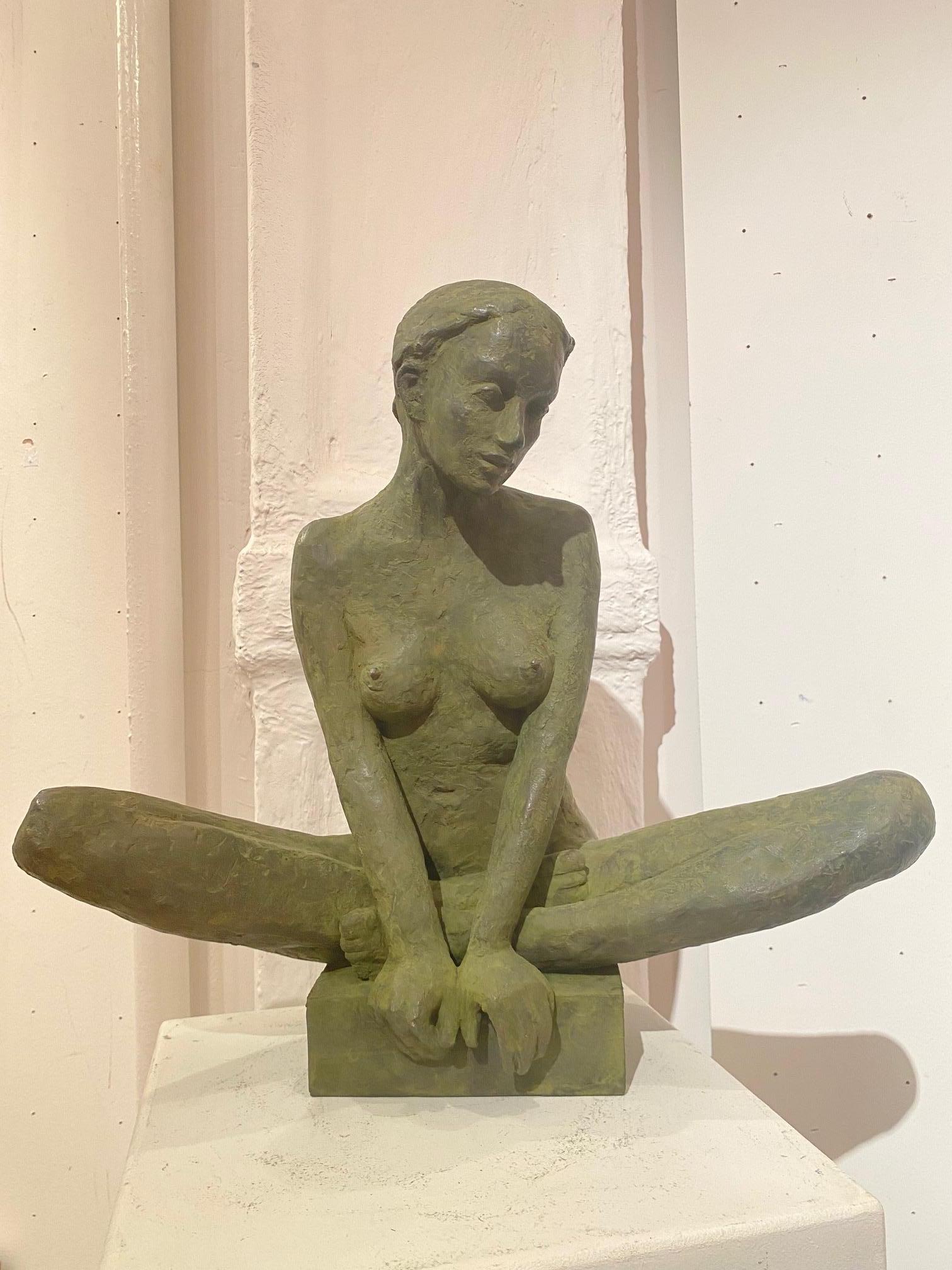 Susanne Kraisser Figurative Sculpture - Middle - contemporary bronze sculpture of nude female resting in Yoga position