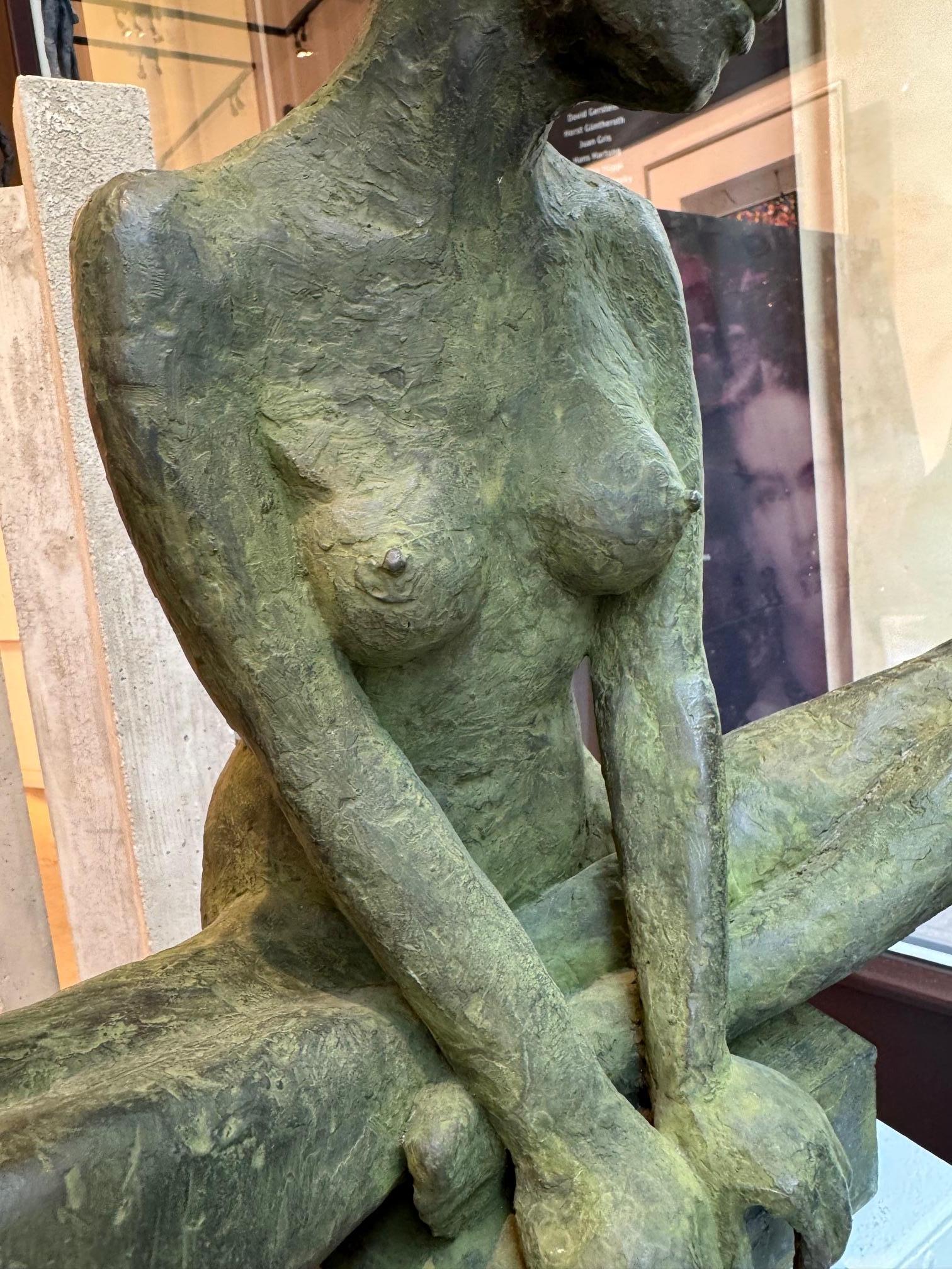 Middle - popular contemporary nude female bronze sculpture in meditative pose - Gold Figurative Sculpture by Susanne Kraisser