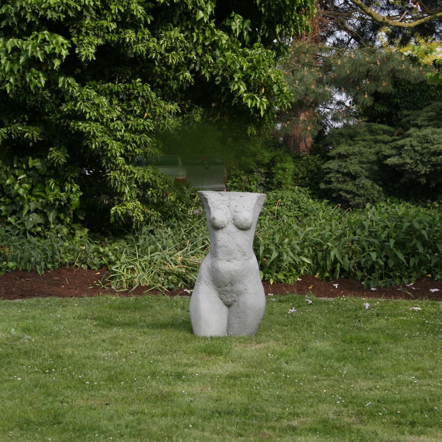 Torso - contemporary figurative sculpture of female torso as garden sculpture - Sculpture by Susanne Kraisser