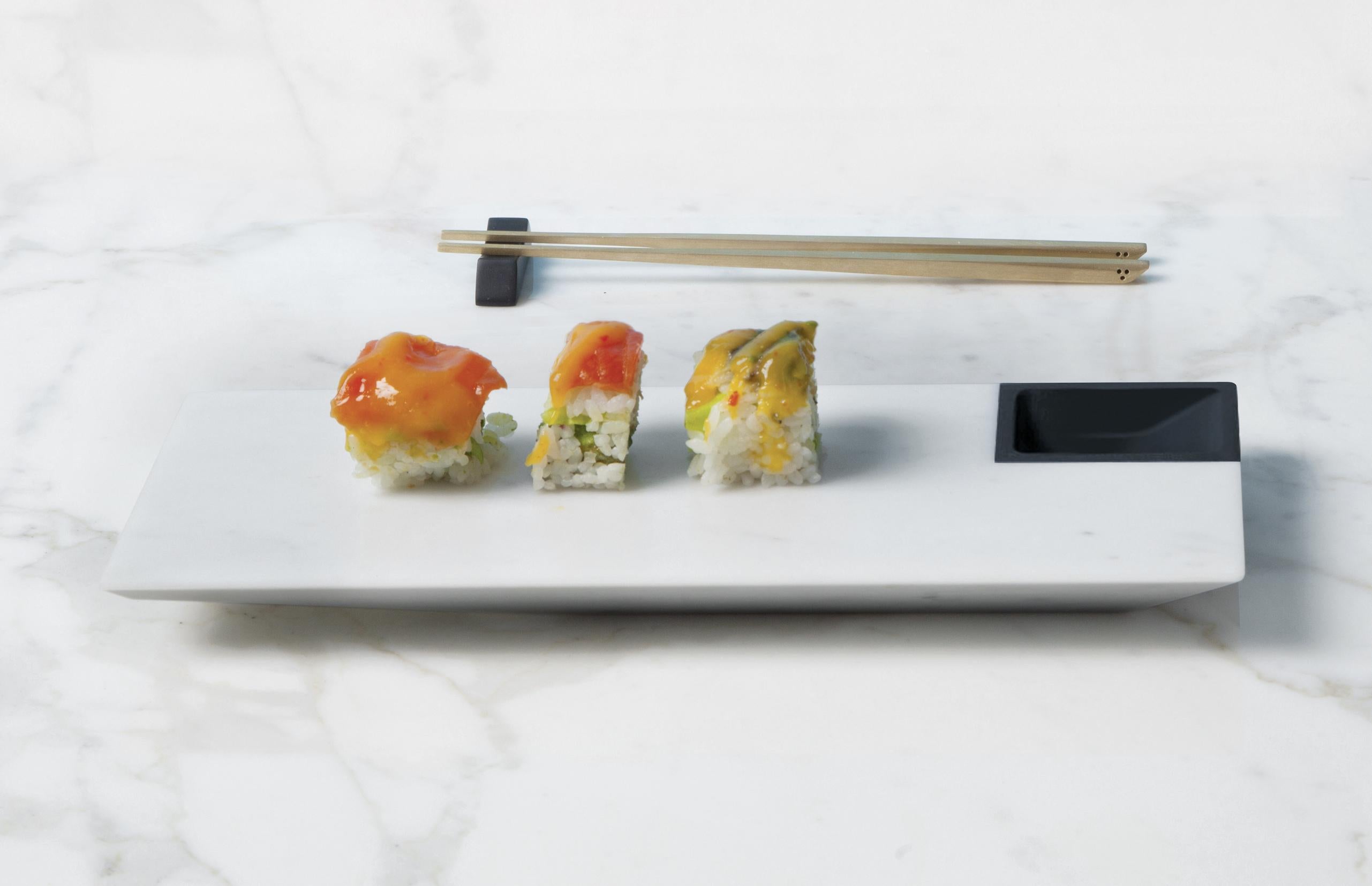 New Modern Sushi Plate in Michelangelo Marble Creator Colominas Stock For Sale 4