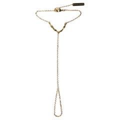 Suspendue 14K Gold-Filled Hand Chain with Molten Detail & Crystal Drop