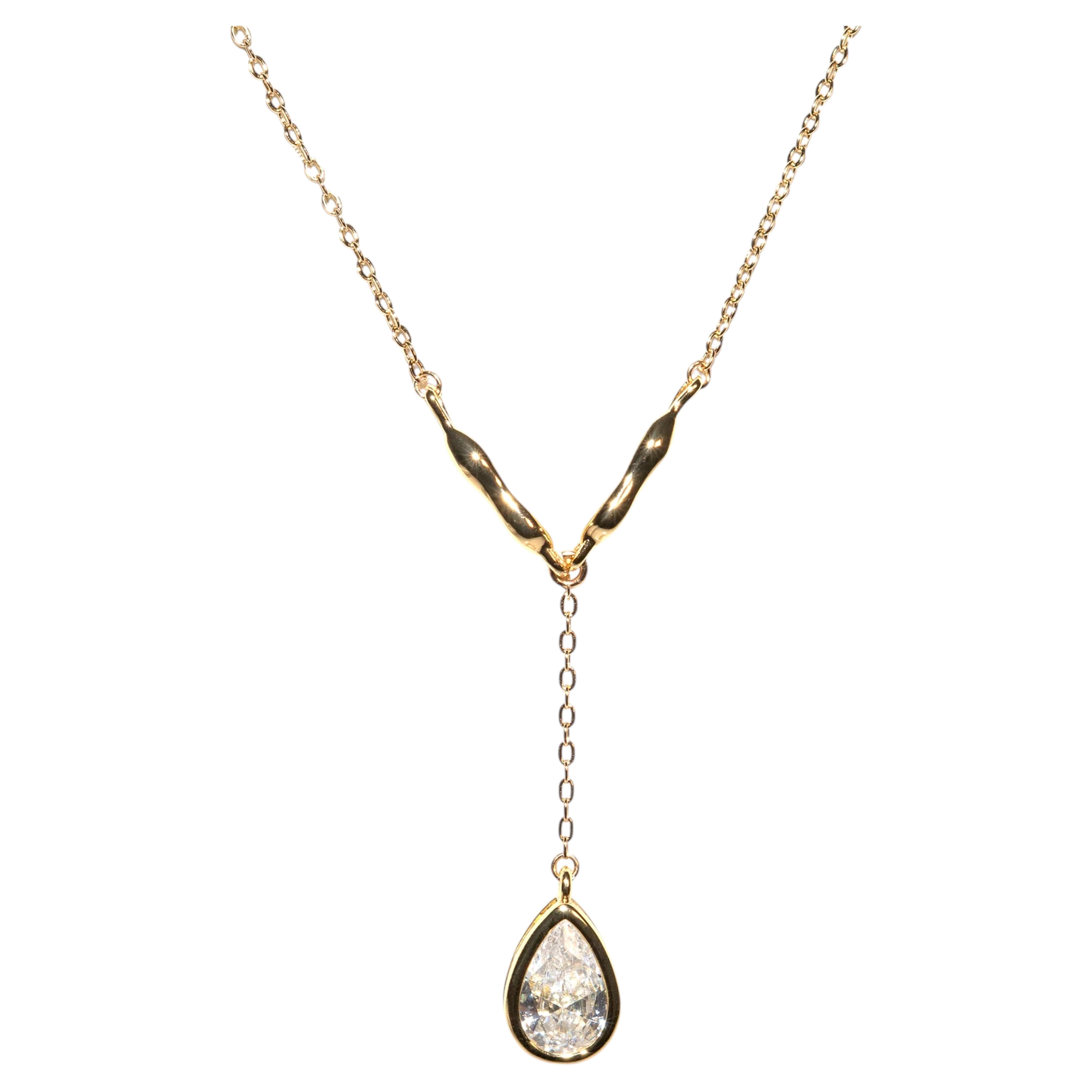 Suspendue Goutte 14K Gold-Filled Necklace with Pear-Cut Crystal Drop For Sale