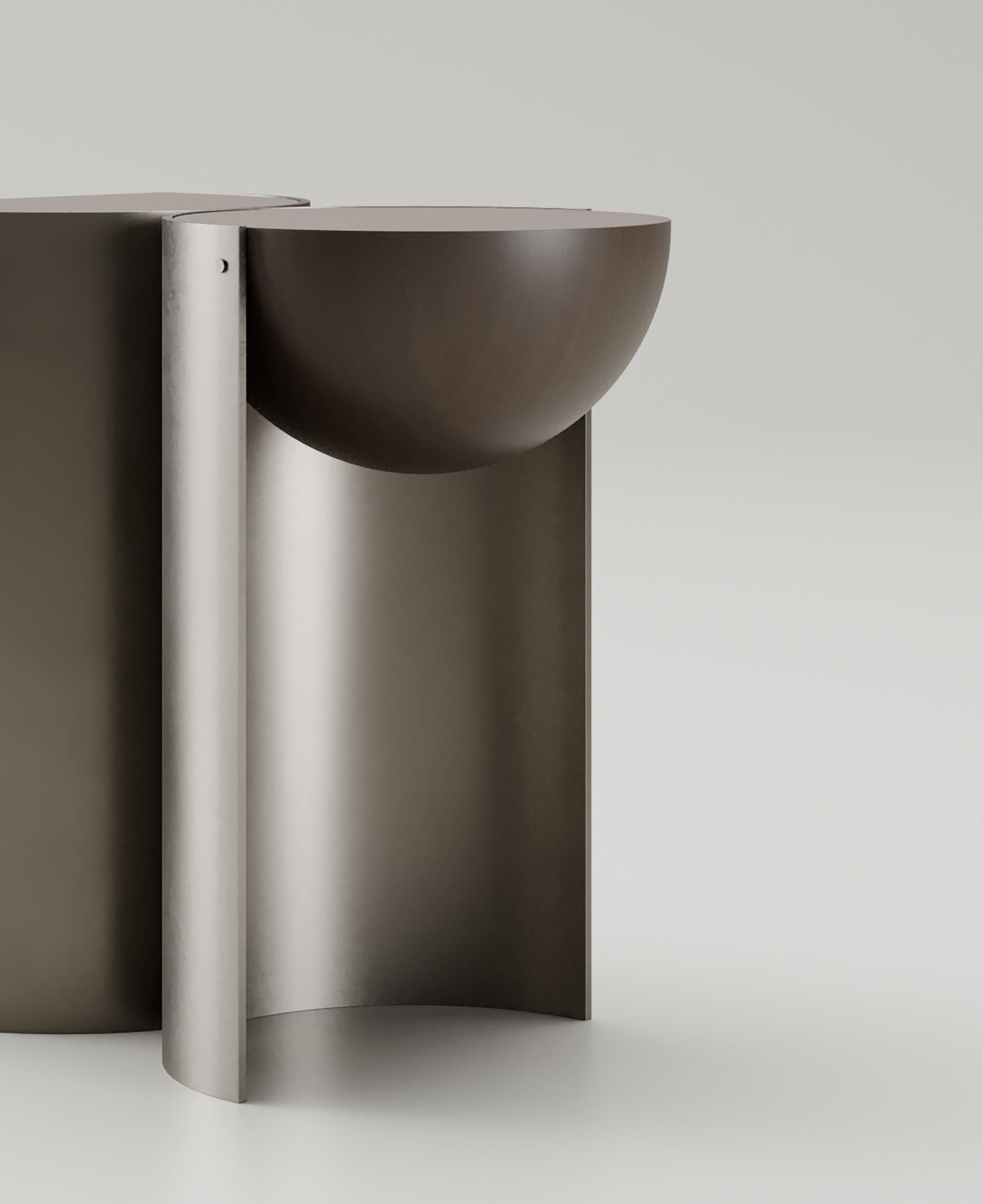 Modern Suspensio Side Table by Andrea Bonini For Sale