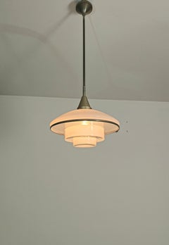 Lampadario a sospensione in vetro e ottone nichelato Otto Muller Bauhaus Germania 1930