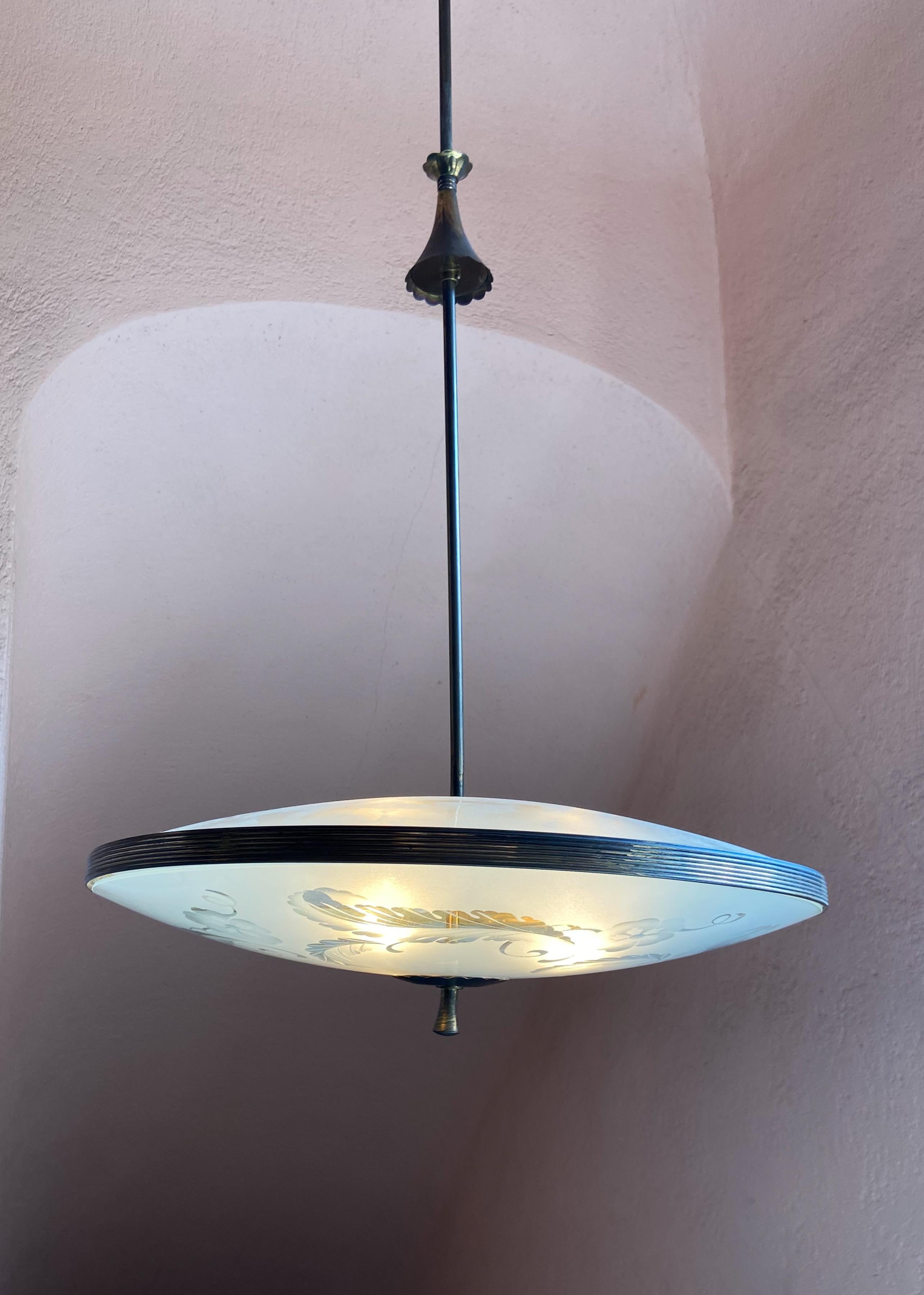 Lampada a sospensione in vetro di Murano e ottone di Pietro Chiesa per Fontana Arte in vendita 4