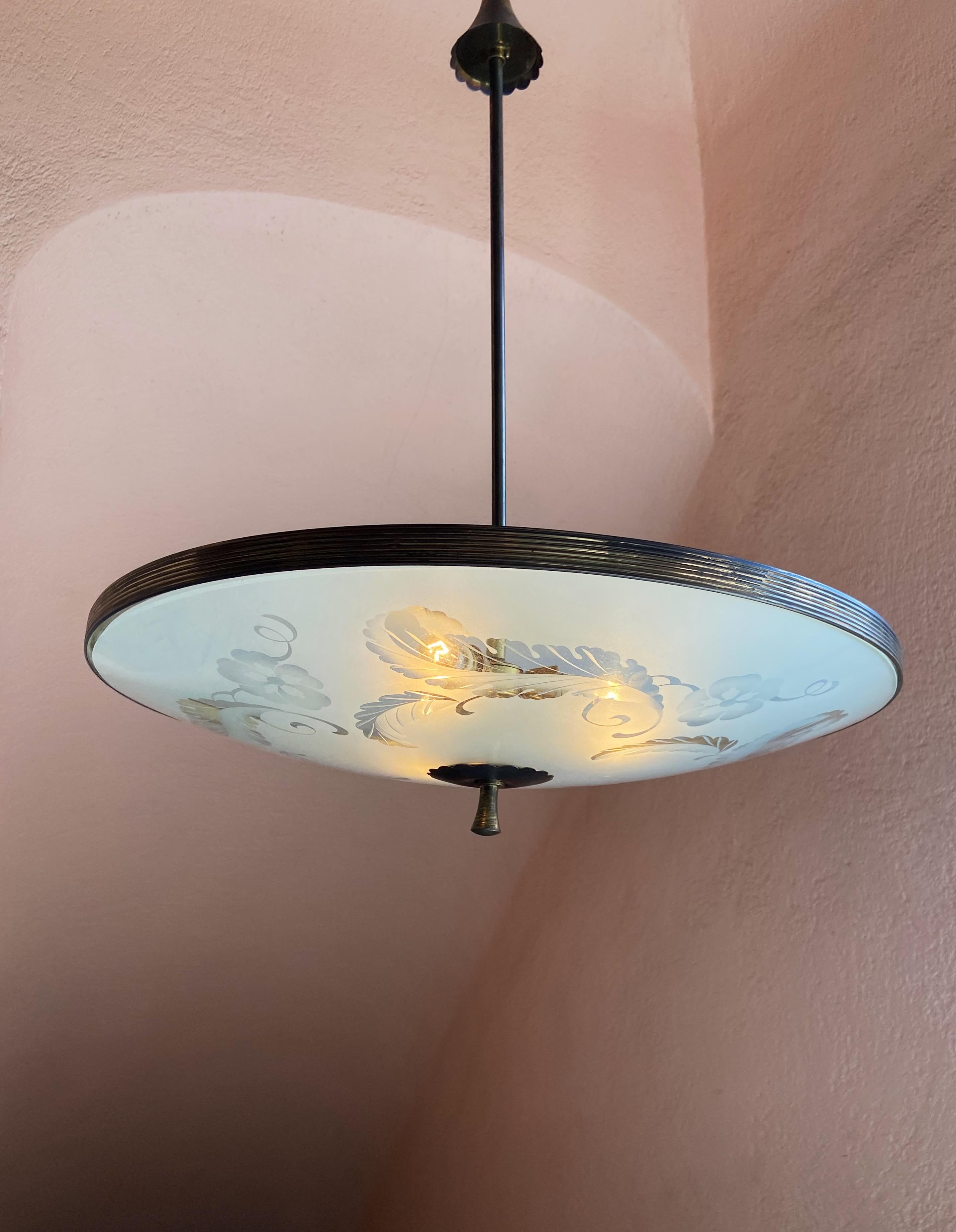 Lampada a sospensione in vetro di Murano e ottone di Pietro Chiesa per Fontana Arte in vendita 9