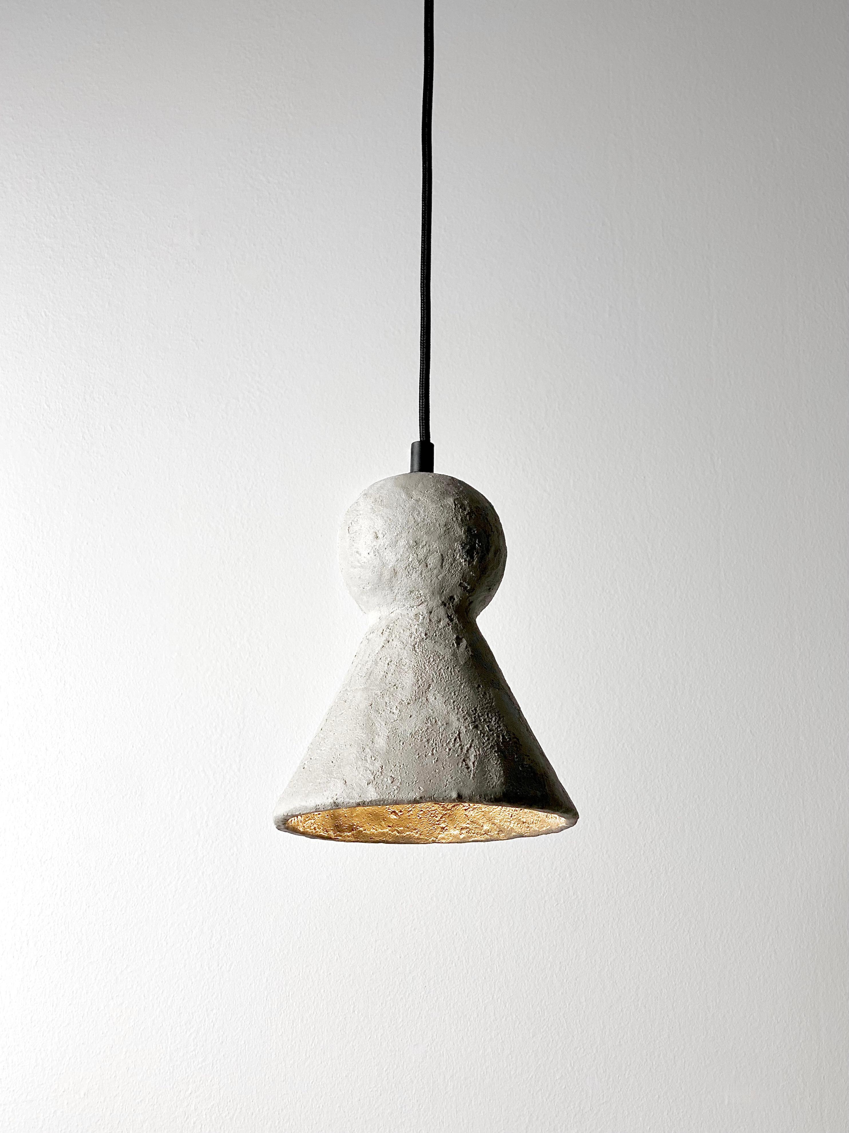 Minimalismo Lampada a sospensione contemporanea in cemento e gres, design minimalista LOVER 2.0 in vendita