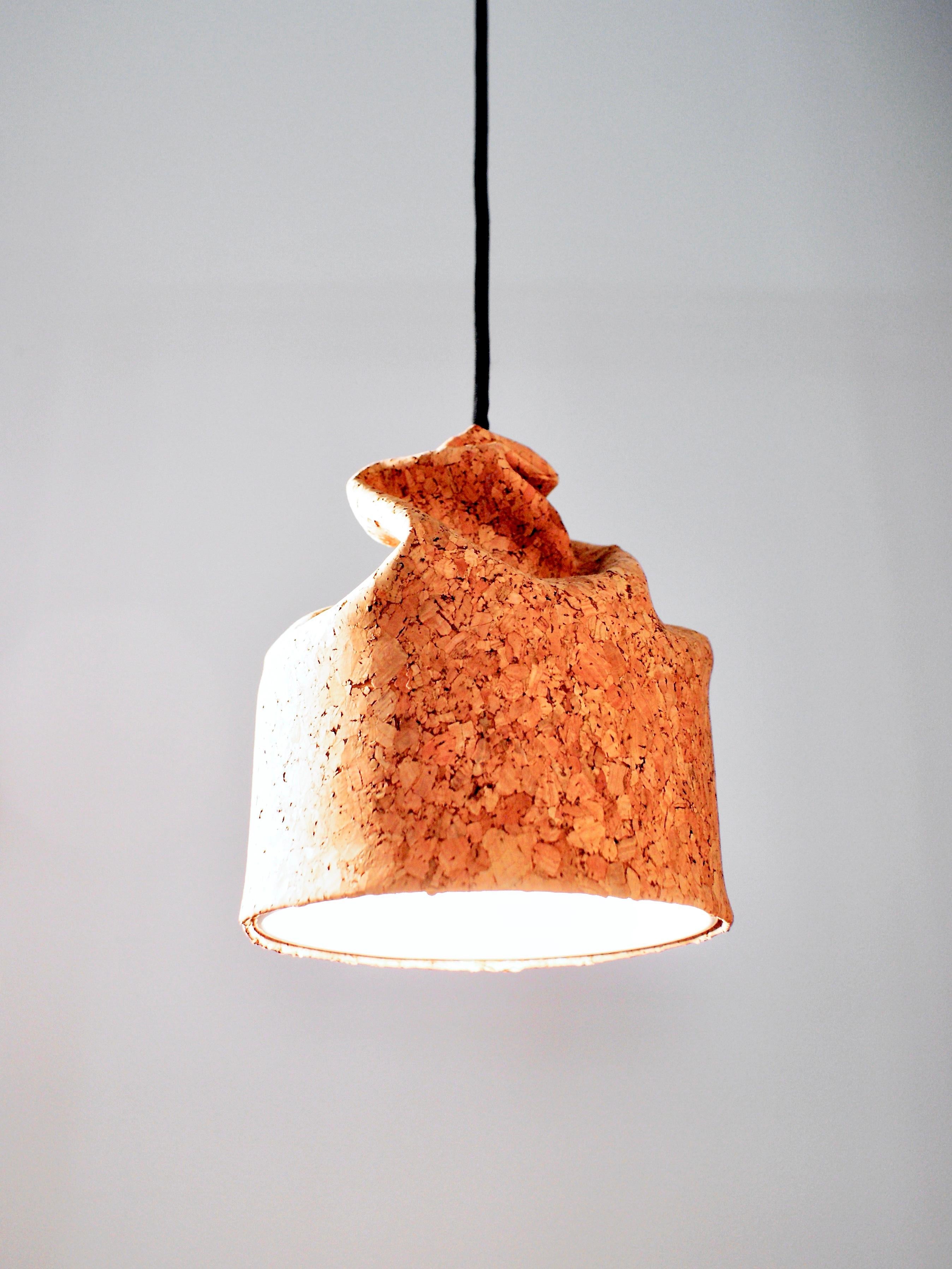 XXIe siècle et contemporain Suspension contemporaine en liège et grès, Design/One, BIO en vente