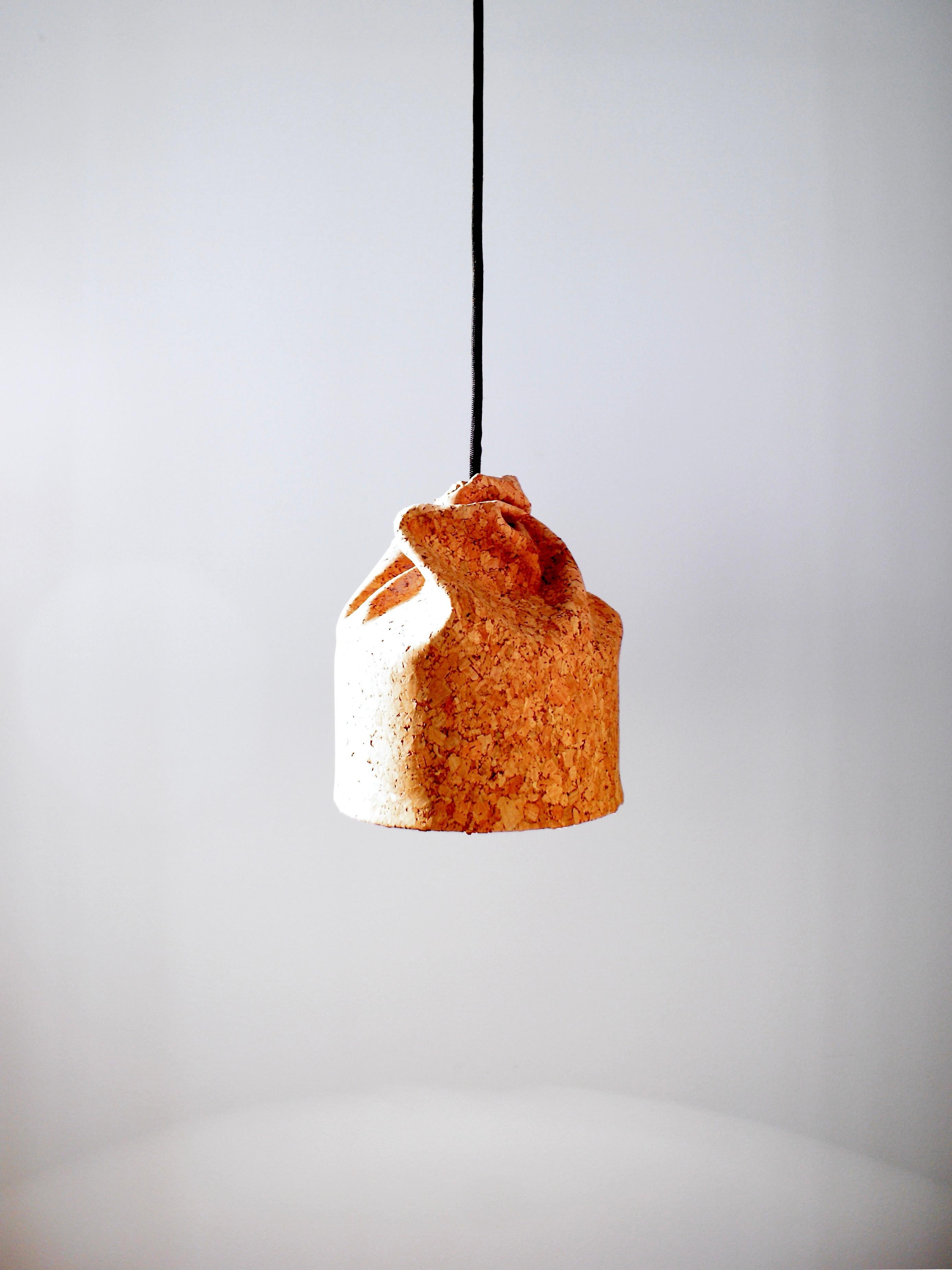 Suspension contemporaine en liège et grès, Design/One, BIO en vente 1