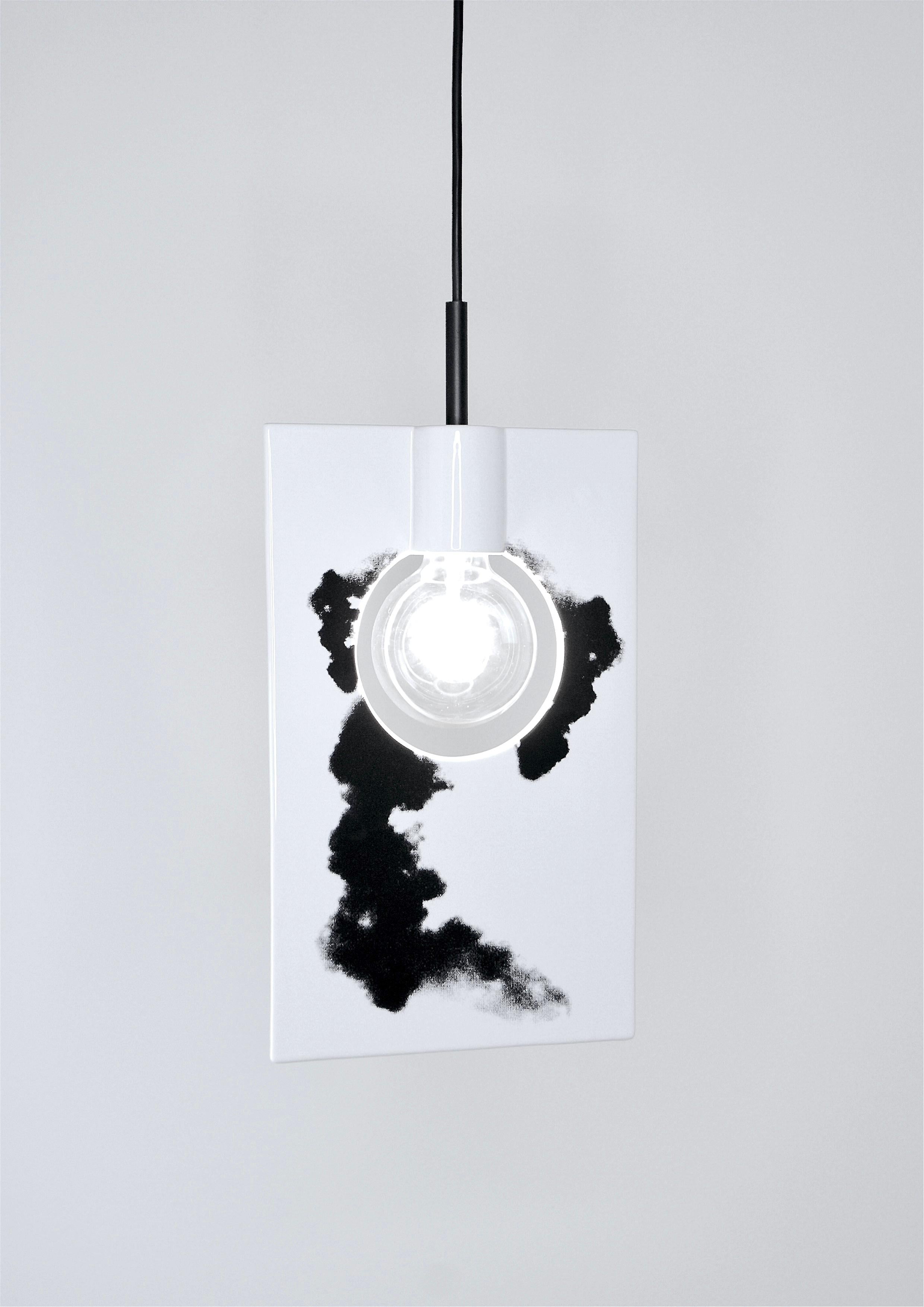 Lampada a sospensione contemporanea in gres bianco lucido, design minimalista, SMOKE in vendita 2
