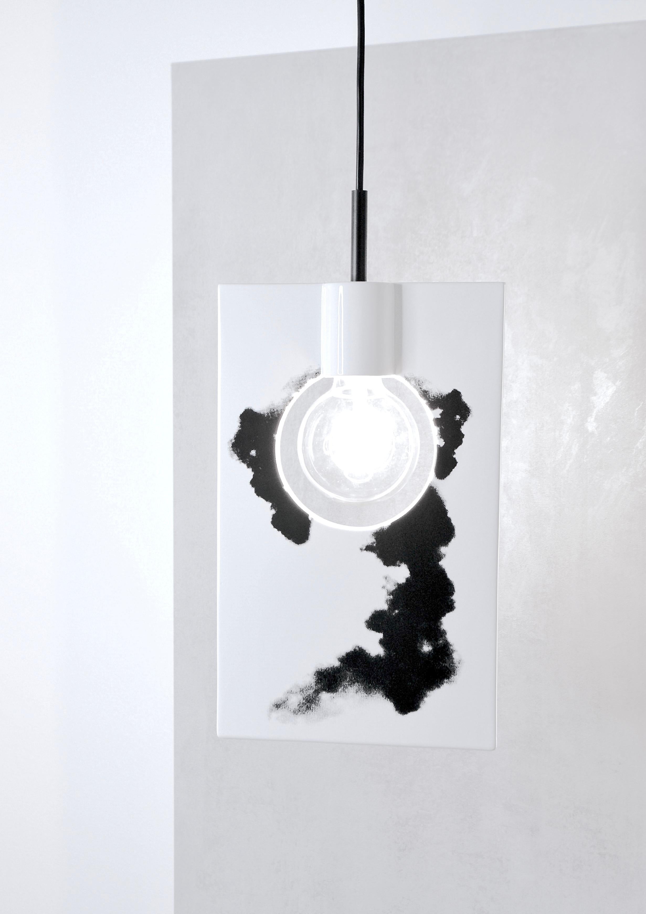 Lampada a sospensione contemporanea in gres bianco lucido, design minimalista, SMOKE in vendita 4