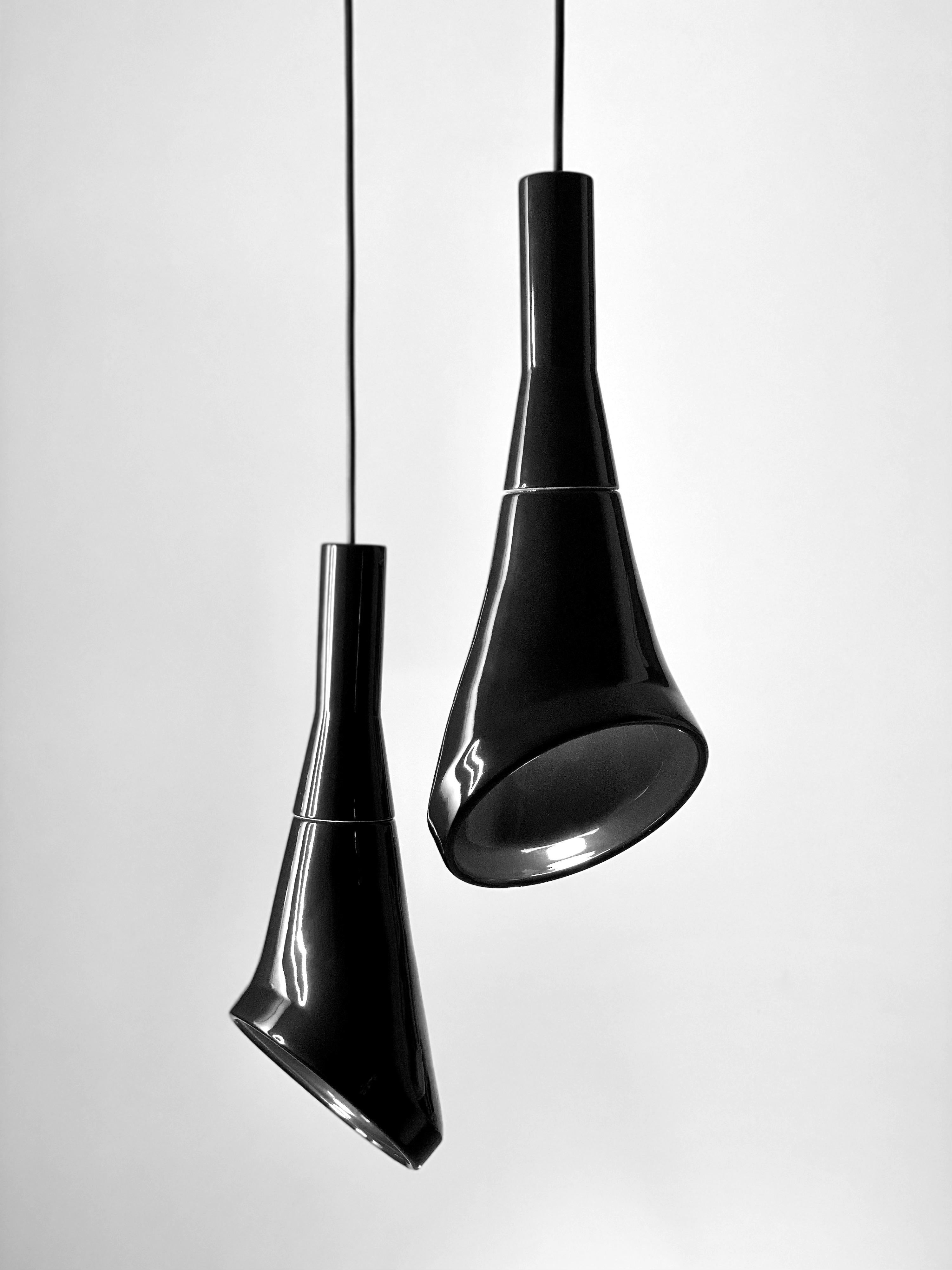 Calco Lampada a sospensione contemporanea in gres nero lucido, design minimalista WHITE NOI in vendita