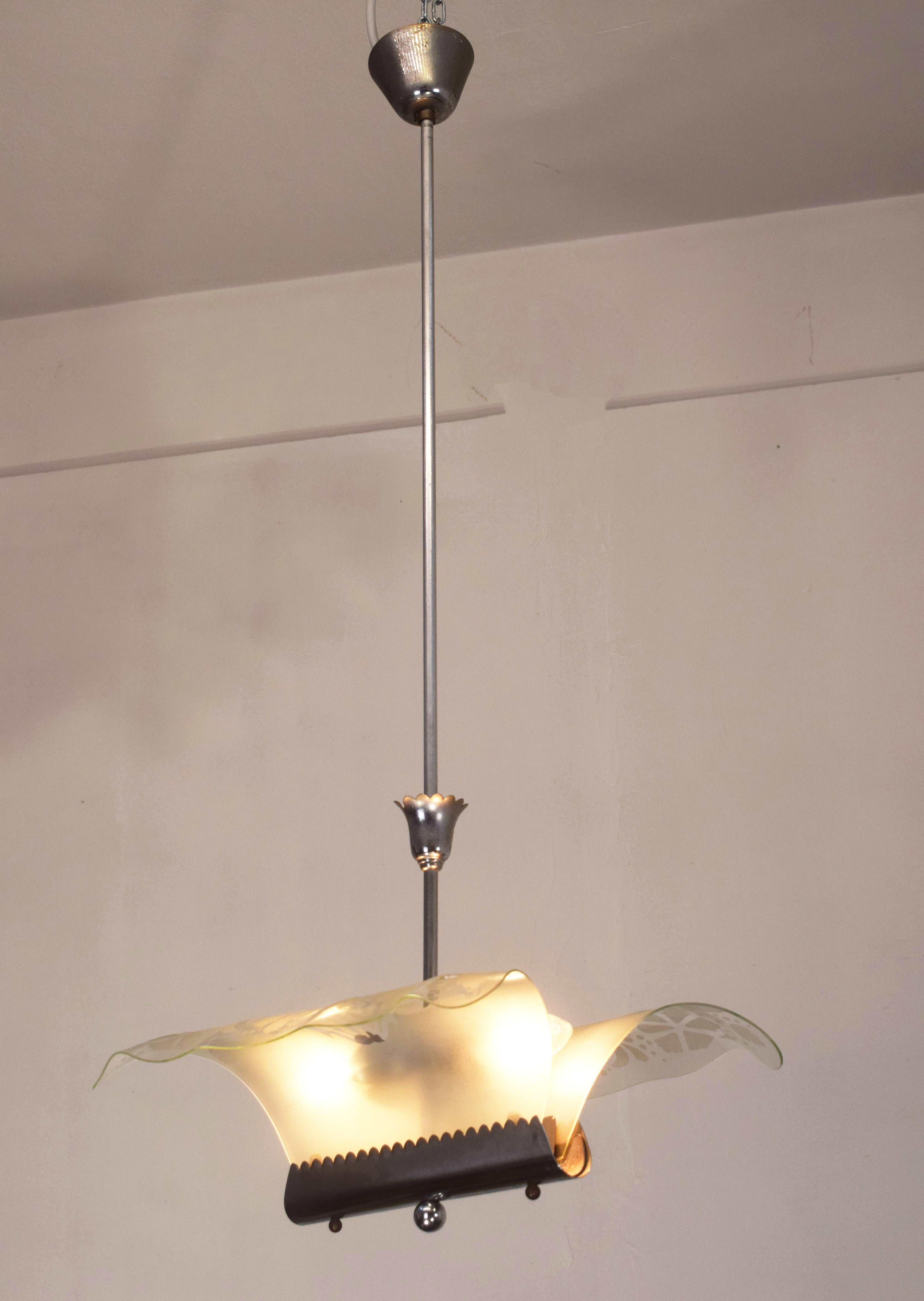 Mid-Century Modern Suspension light in the style of Pietro Chiesa, Italy, 1940s For Sale