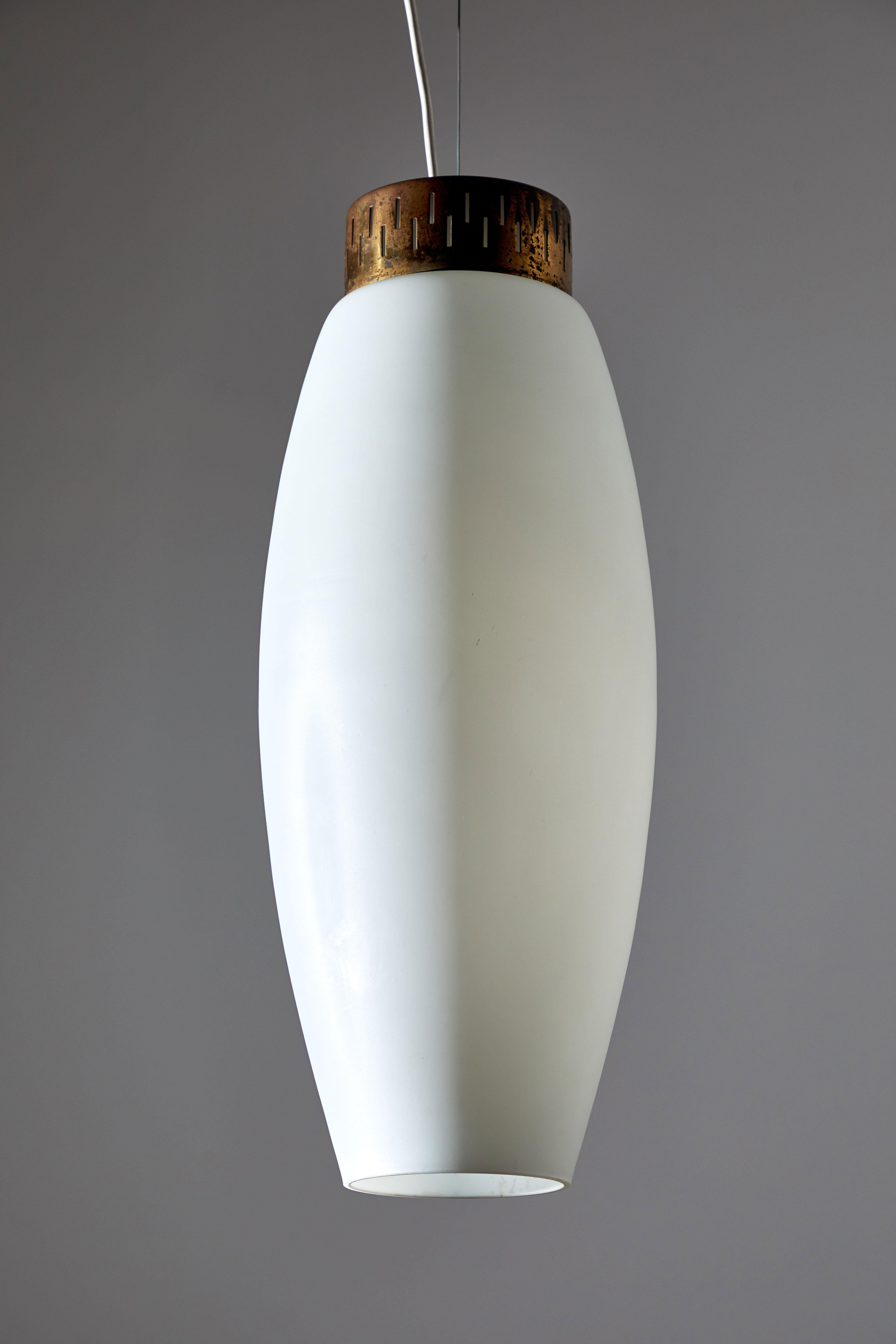 Milieu du XXe siècle Suspension de lampe par Stilnovo en vente