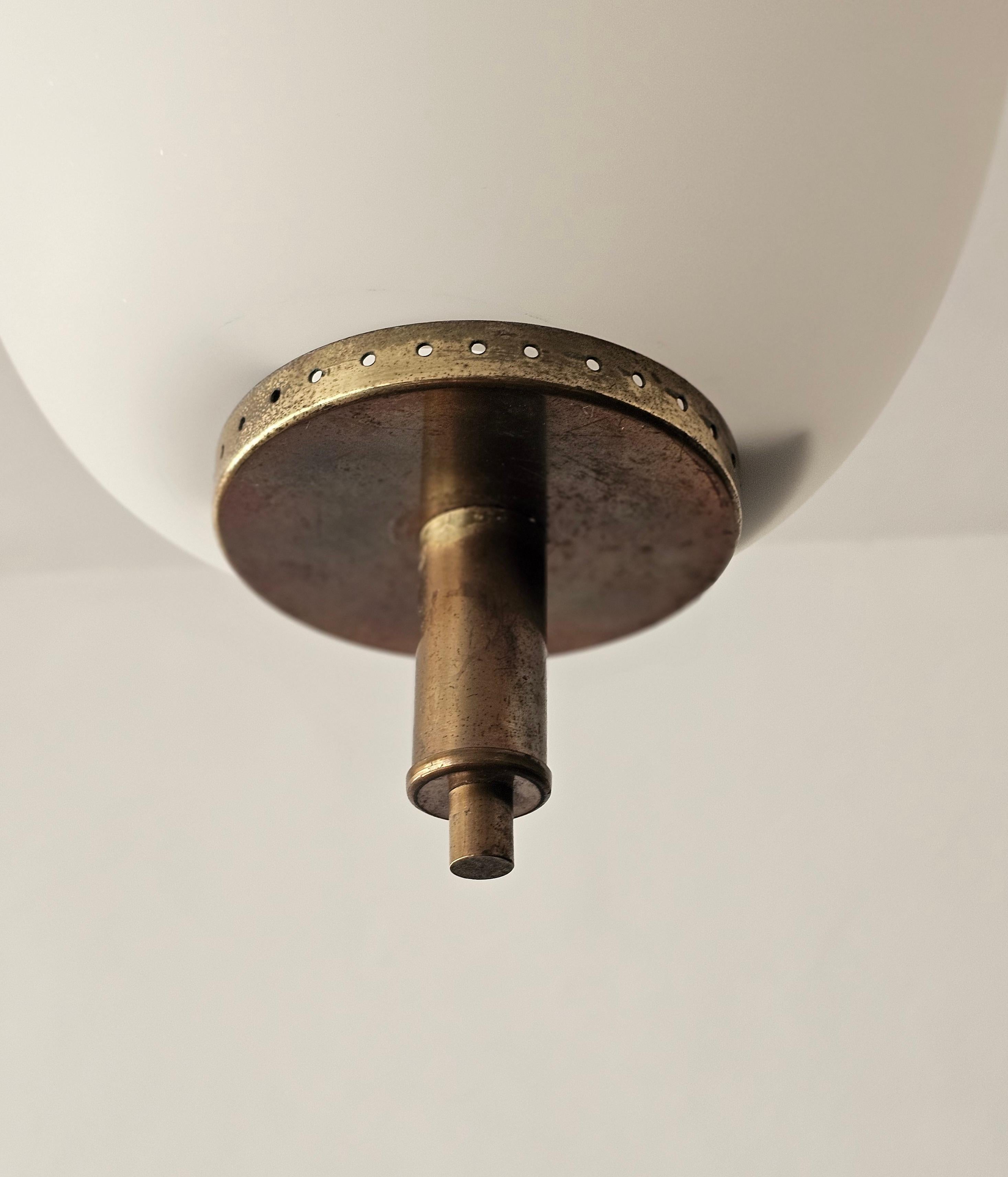 Mid-Centurty Modern Suspension Pendant  Glass Brass Caccia Dominioni Italy 1950s For Sale 2