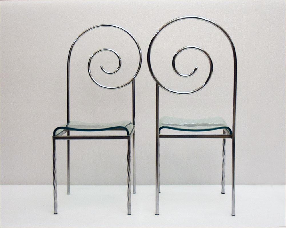 Modern Suspiral chairs design Luigi Serafini for Sawaya & Moroni 1980s
