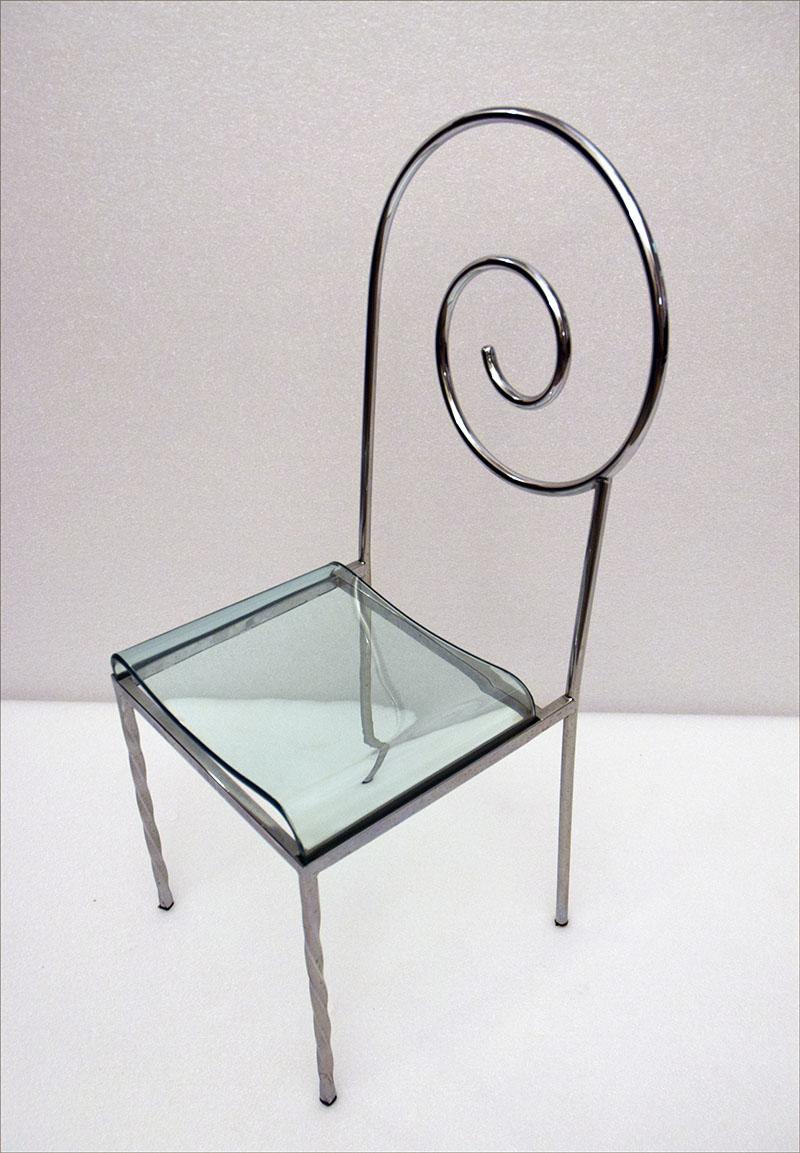 Suspiral chairs design Luigi Serafini for Sawaya & Moroni 1980s In Excellent Condition In Parma, IT