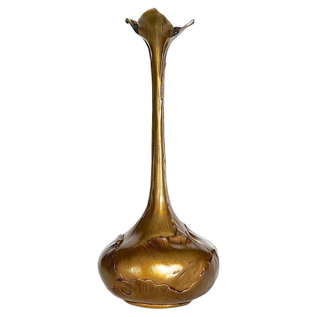 Susse Frères / Hippolyte Gautruche - Jugendstil Vase 'Oignon' aus vergoldeter Bronze  im Angebot