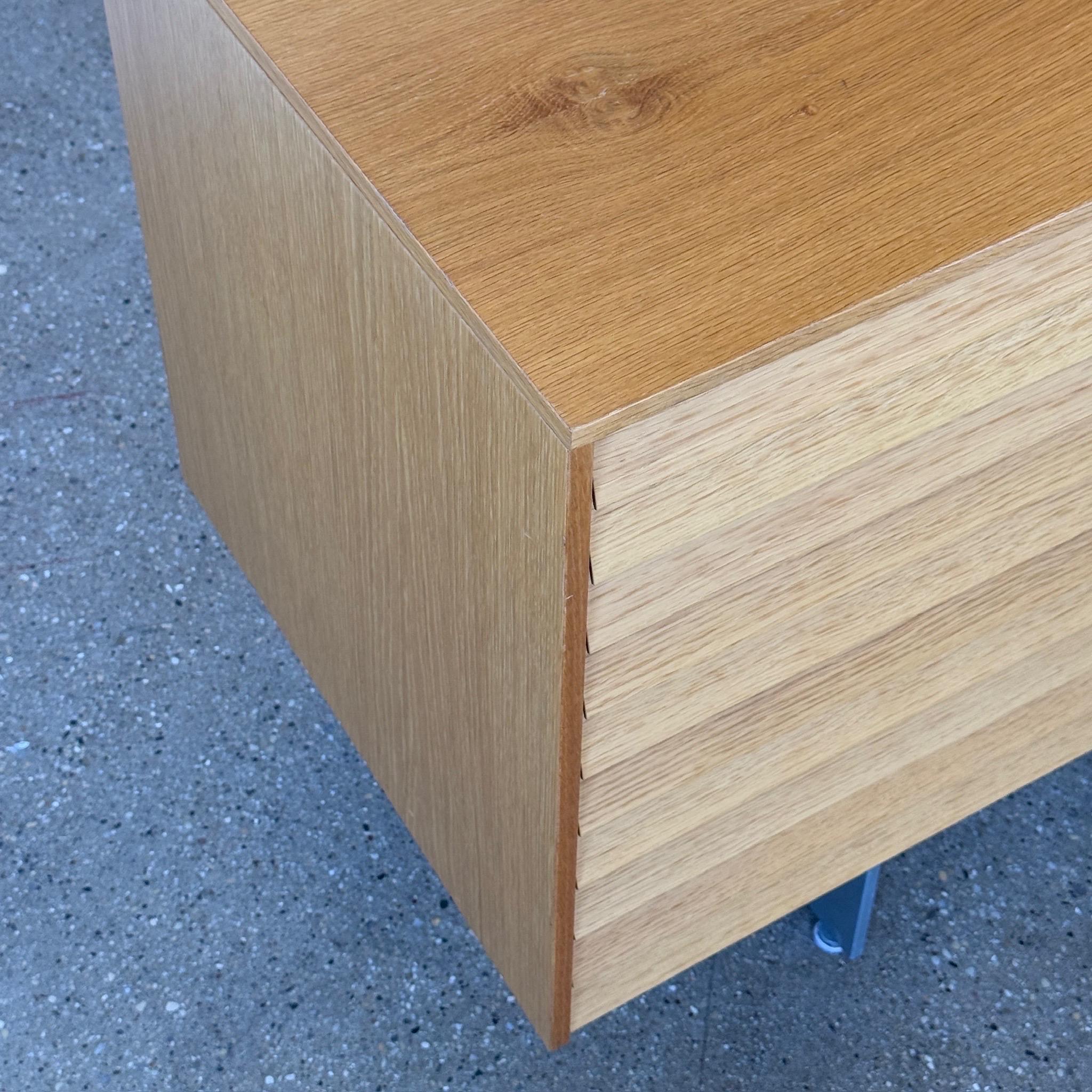 XXIe siècle et contemporain Buffet Sussex de Terence Woodgate pour Punt Mobles en vente