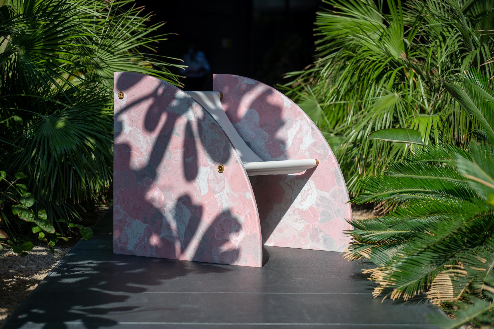 Chaise longue rose contemporaine en plastique 100 % recyclé fabriquée à la main par Anqa Studios en vente 5