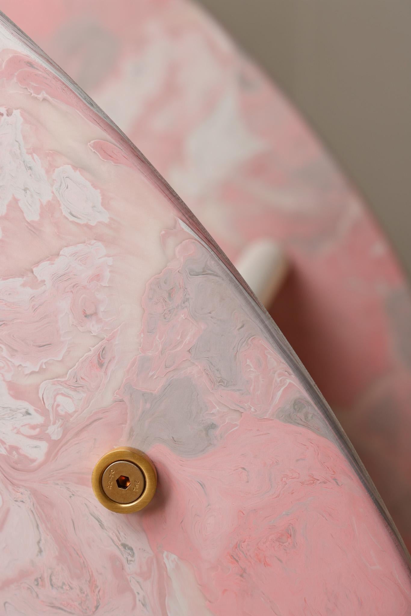 XXIe siècle et contemporain Chaise longue rose contemporaine en plastique 100 % recyclé fabriquée à la main par Anqa Studios en vente