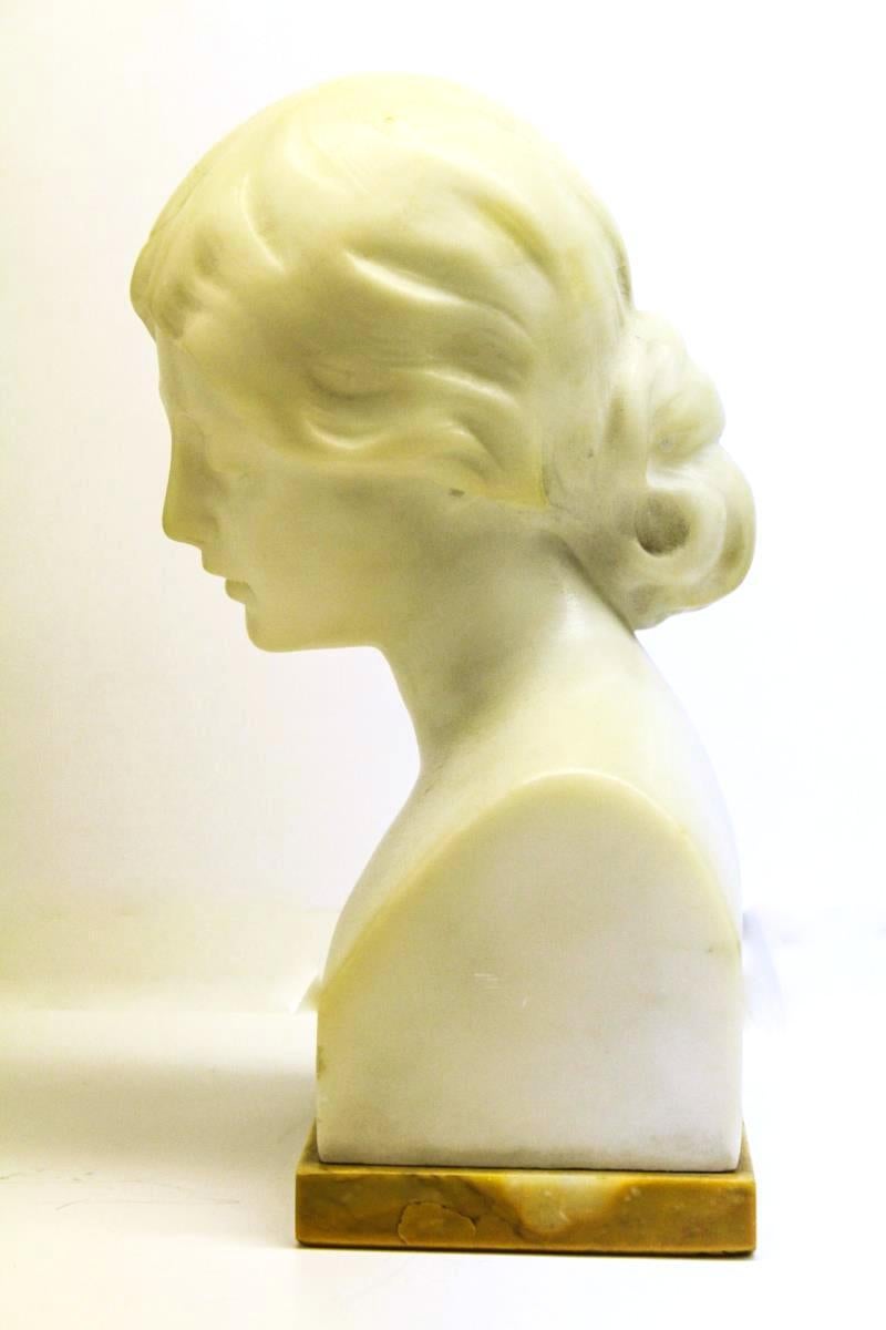 Art Nouveau Suteur for Schumacher & Co. Carrara Marble Bust of a Young Woman