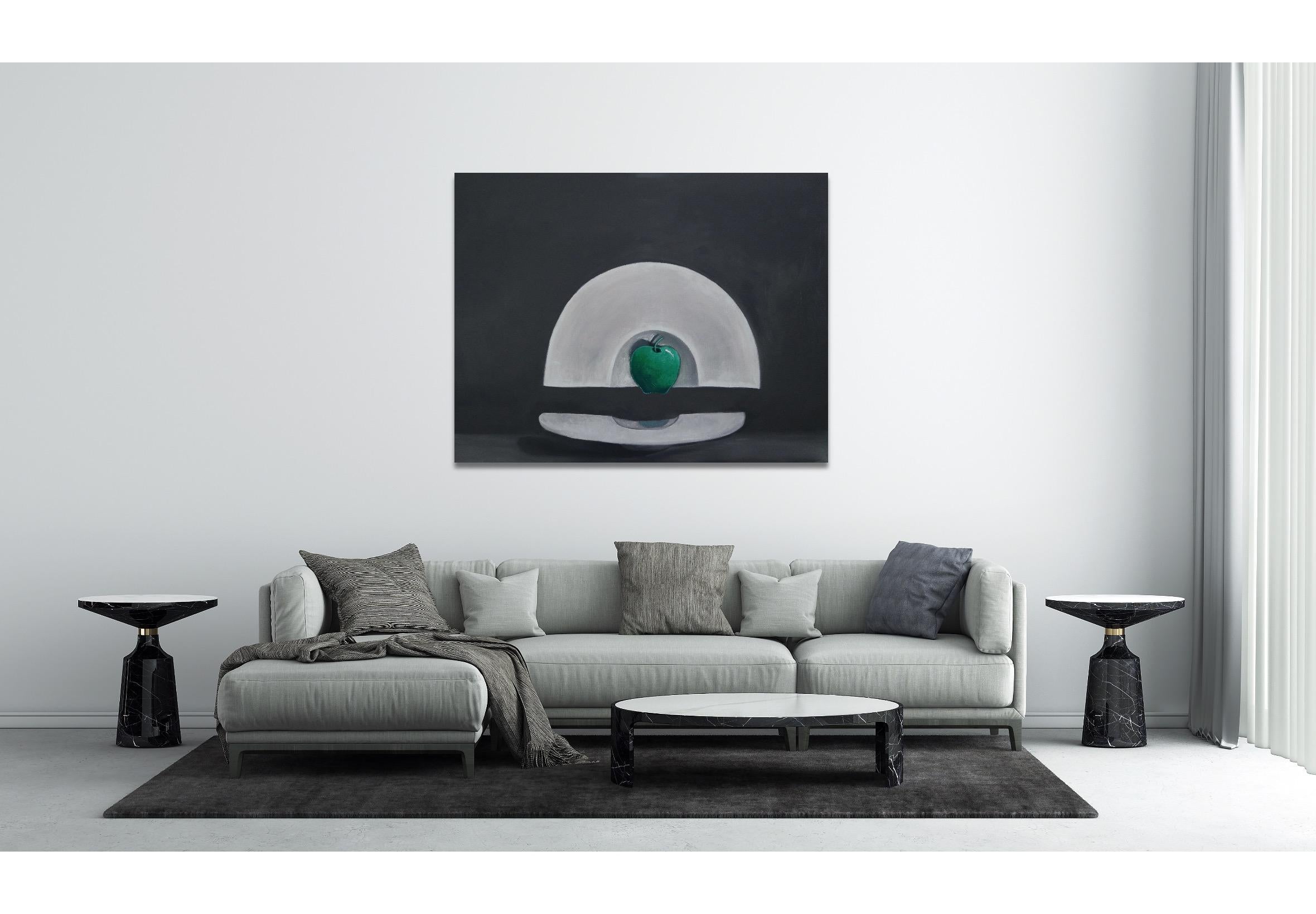 Apfel (Schwarz), Figurative Painting, von Suthamma (Ta) Byrne