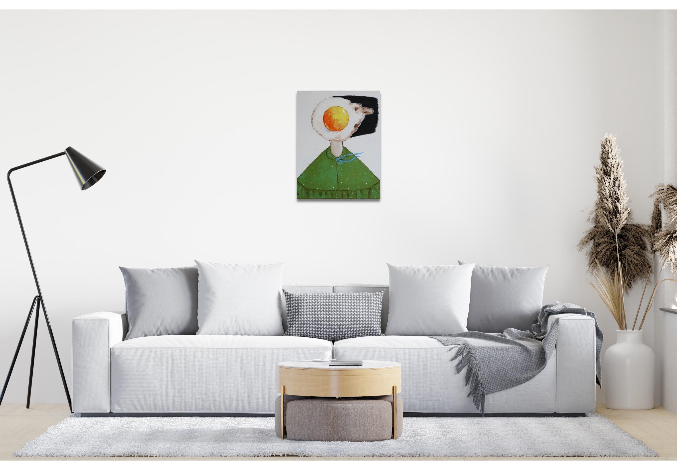 Eiermädchen in Grün (Grau), Portrait Painting, von Suthamma (Ta) Byrne