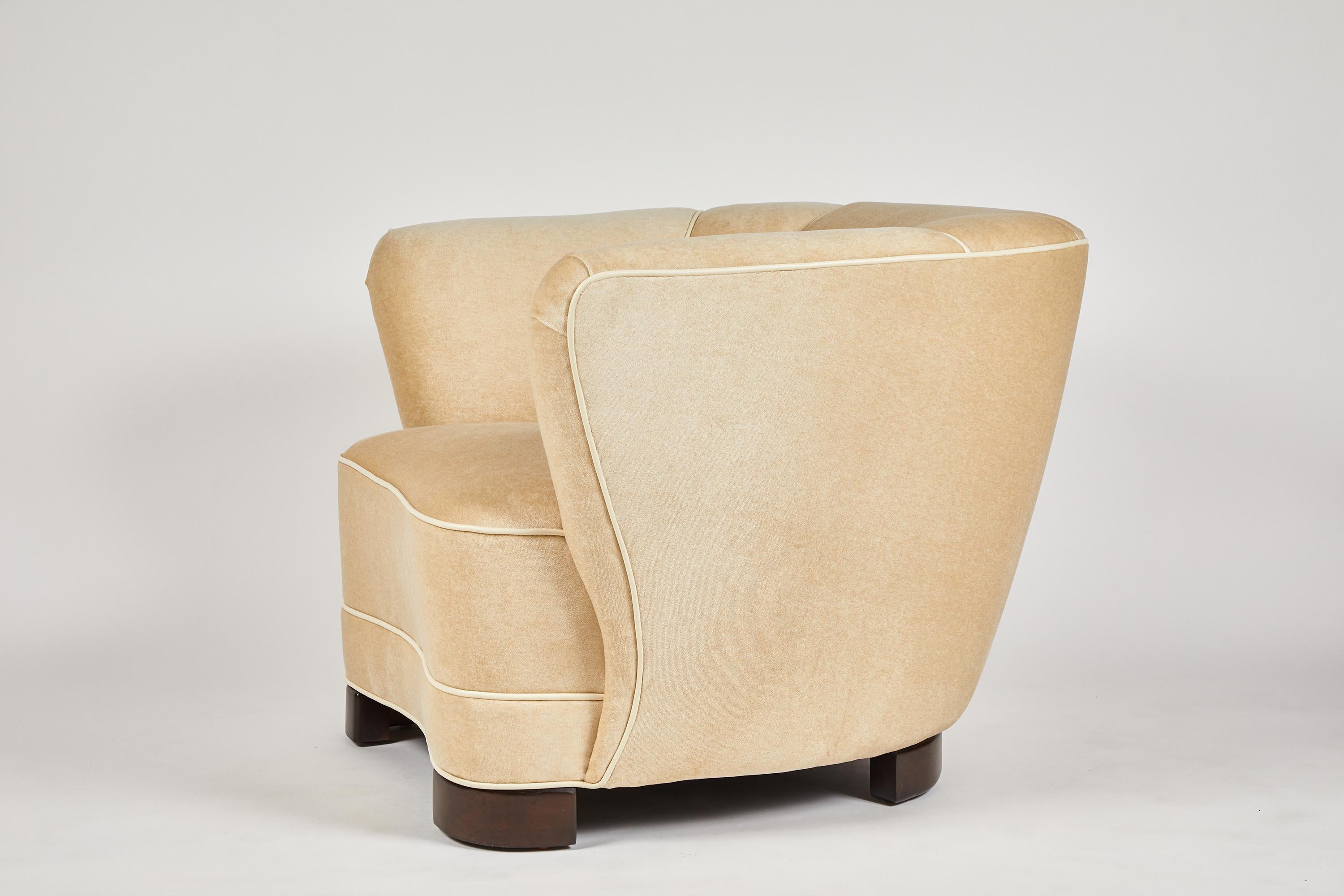 Art Deco Sutton Place Club Chair by Dragonette Private Label