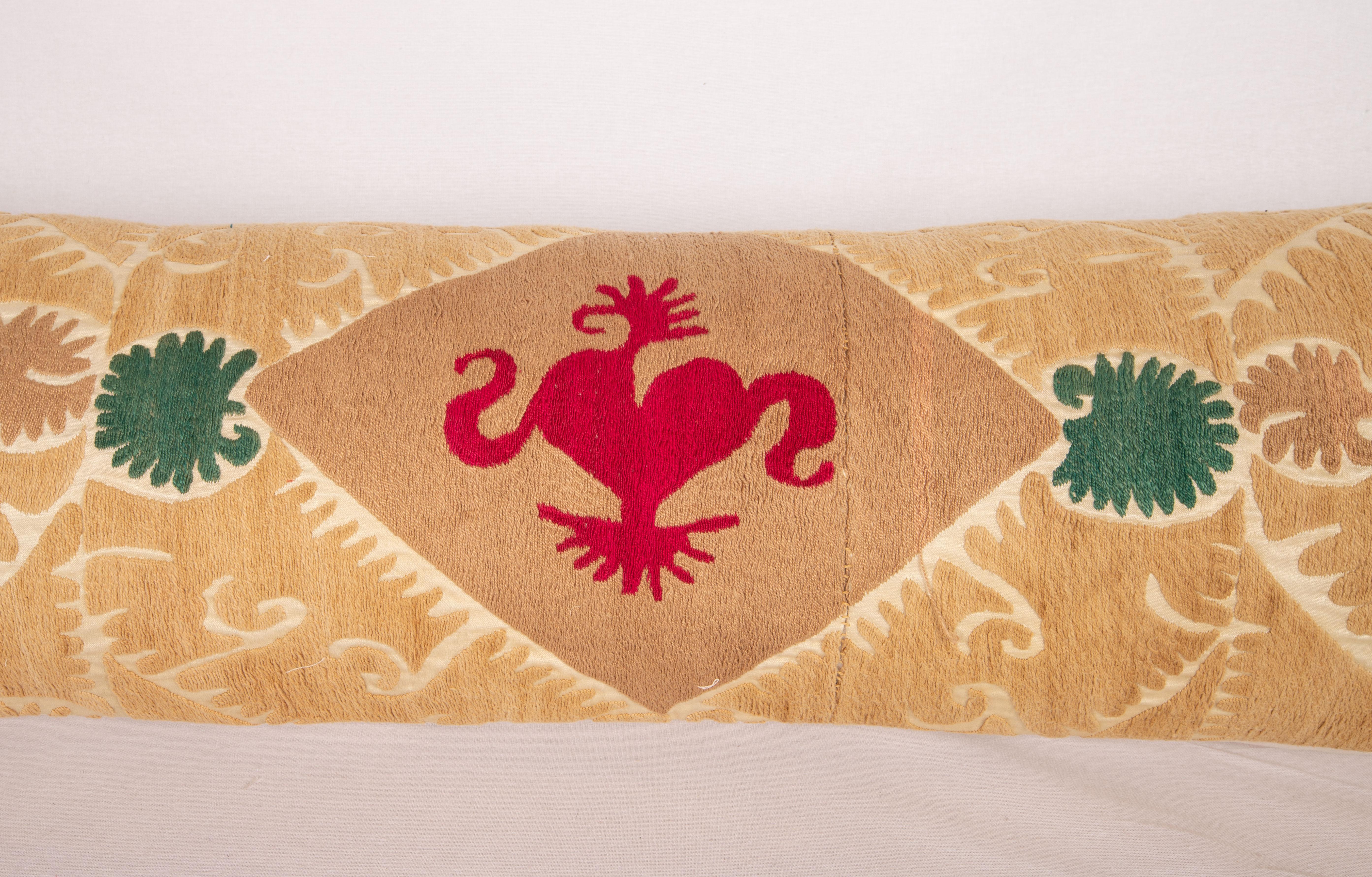 Suzani Body Pillow Case, Uzbekistan, 1970s In Good Condition For Sale In Istanbul, TR
