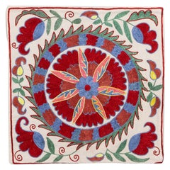 Copricuscino in pizzo colorato Suzani, copricuscino ricamato a mano. 16 "x17"