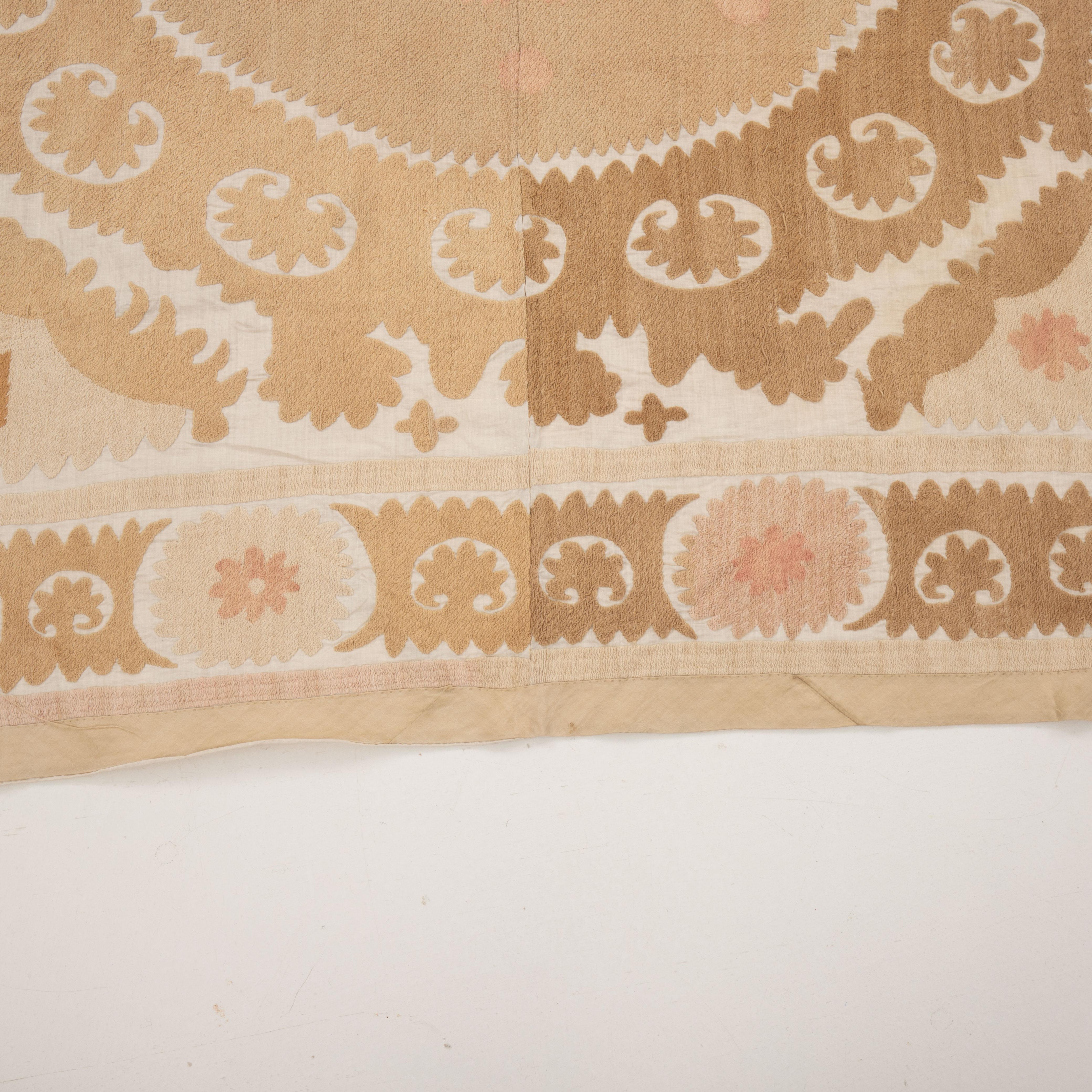 Embroidered Suzani from Samarkand, Uzbekistan, mid 20th C. For Sale