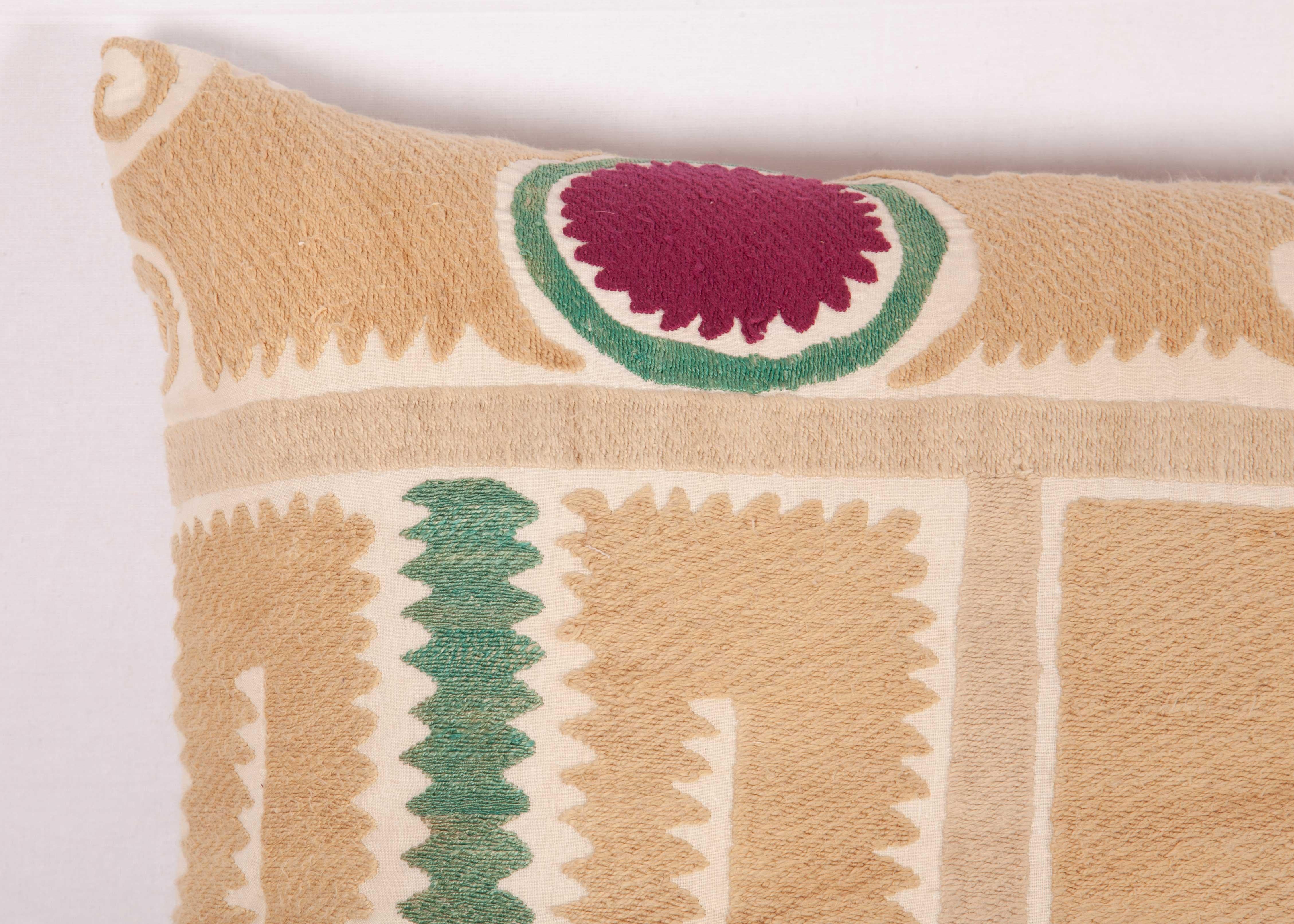 Suzani Lumbar Pillow Case Fashioned from a Samarkand Suzani, Mid-20th Century In Good Condition For Sale In Istanbul, TR