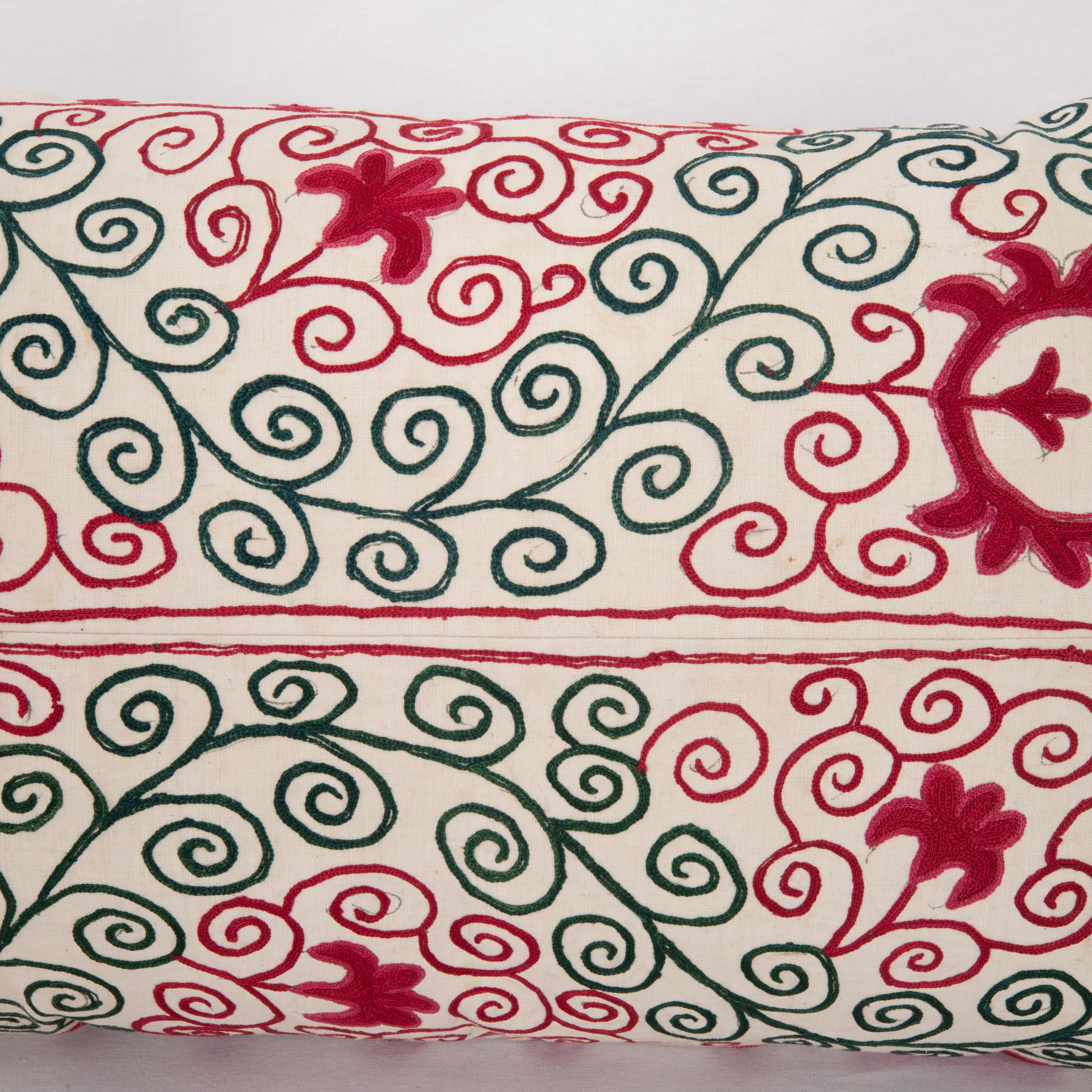 Suzani Pillow Case Made from an Antique Suzani, Early 20th C In Good Condition For Sale In Istanbul, TR