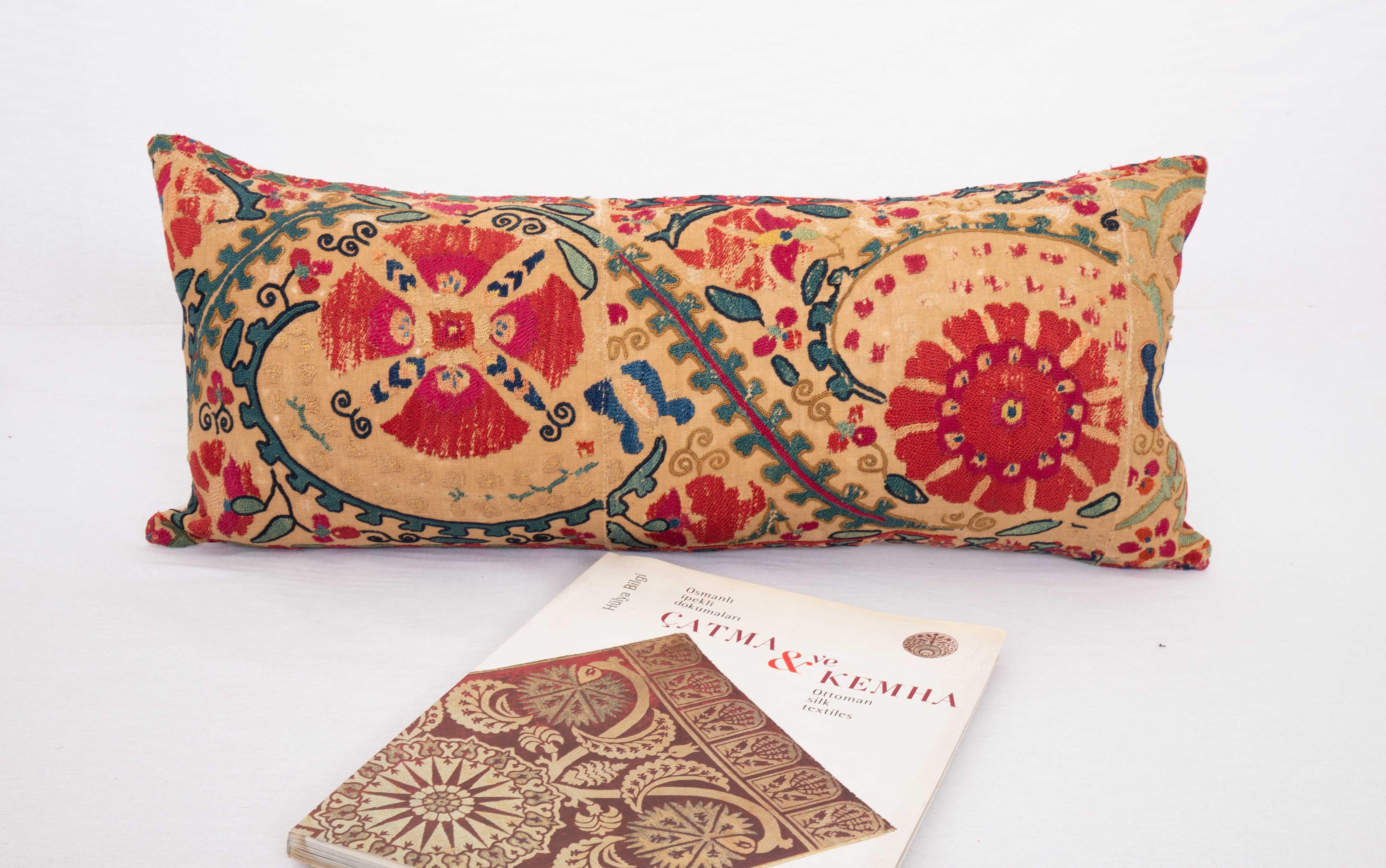 Suzani Pillow Case made from an Antique suzani Fragment, 19th C. In Good Condition In Istanbul, TR
