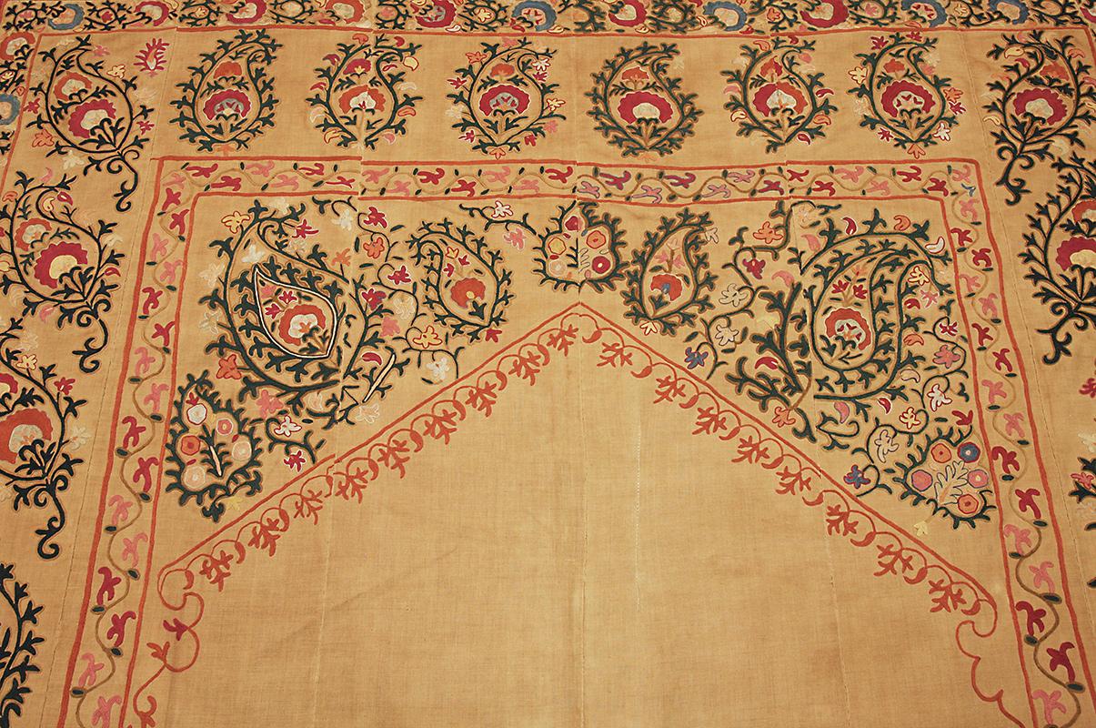 Textil Suzani Uzbekistán Diseño de Arco de Oración Anudado a mano en venta