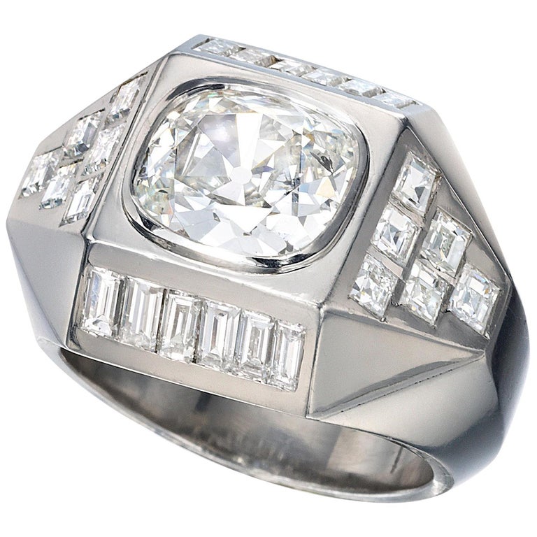 Suzanne Belperron Paris circa 1950 Geometric Diamond Ring For Sale